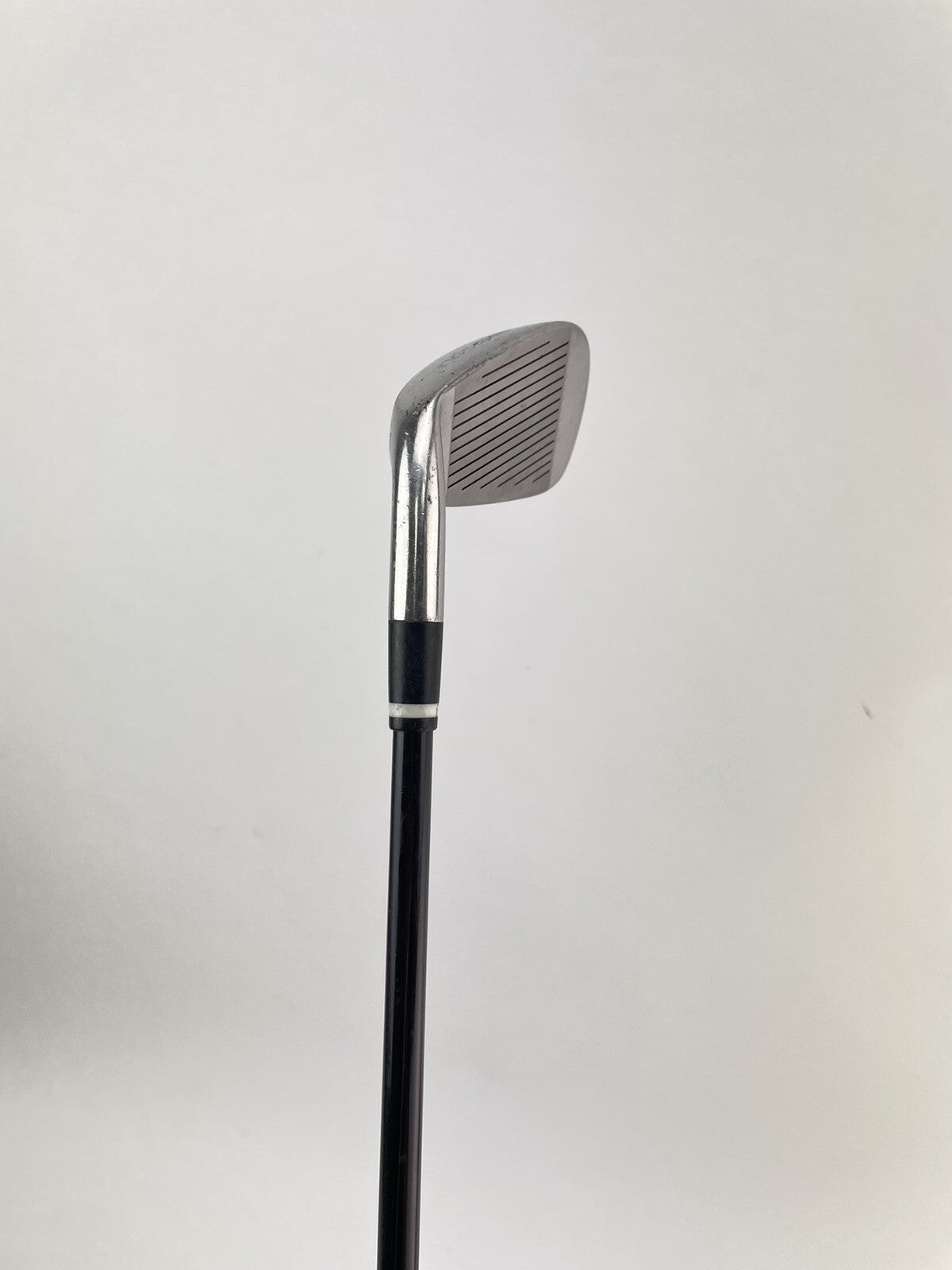 MD Golf 5 Iron BlackHawk Regular Flex Graphite /Right Hand /New Mid Grip /189795