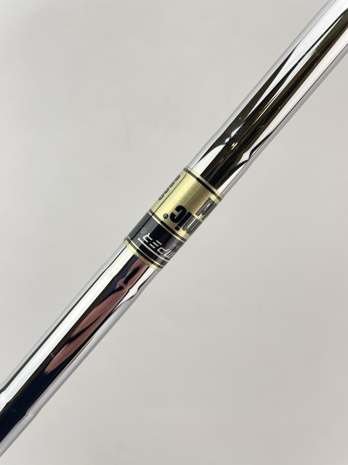 Dynamic Gold S300 Iron Shaft Stiff Flex Steel 35.25 /0.355 Tapered /236185