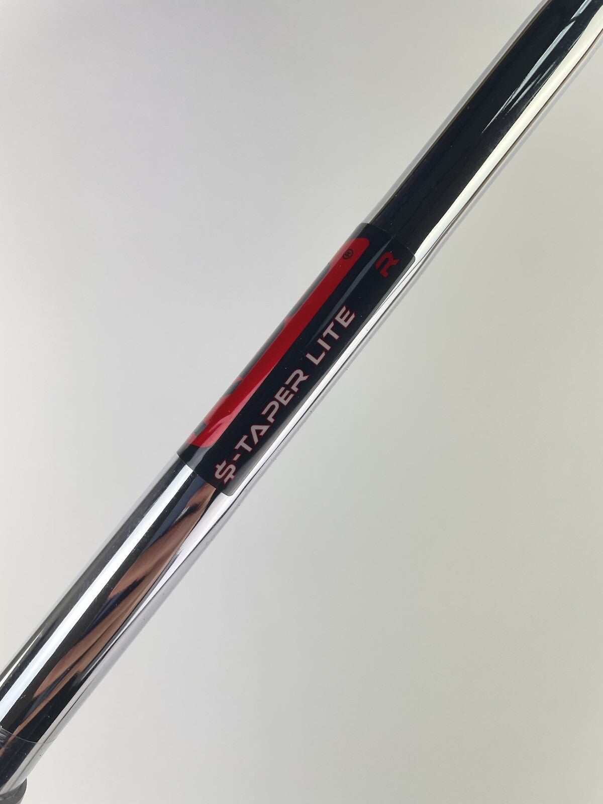 KBS $-Taper Lite Iron Shaft Regular Flex Steel 35.75" /Lamkin /0.370 /137383