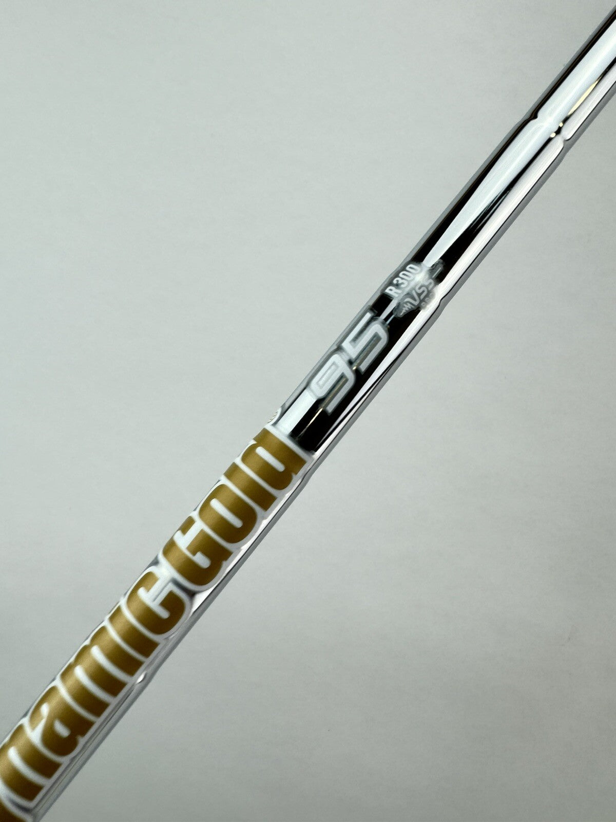 Dynamic Gold 95 Iron Shaft Vss Pro R300 Regular Flex Steel 40” /0.355 Tapered3