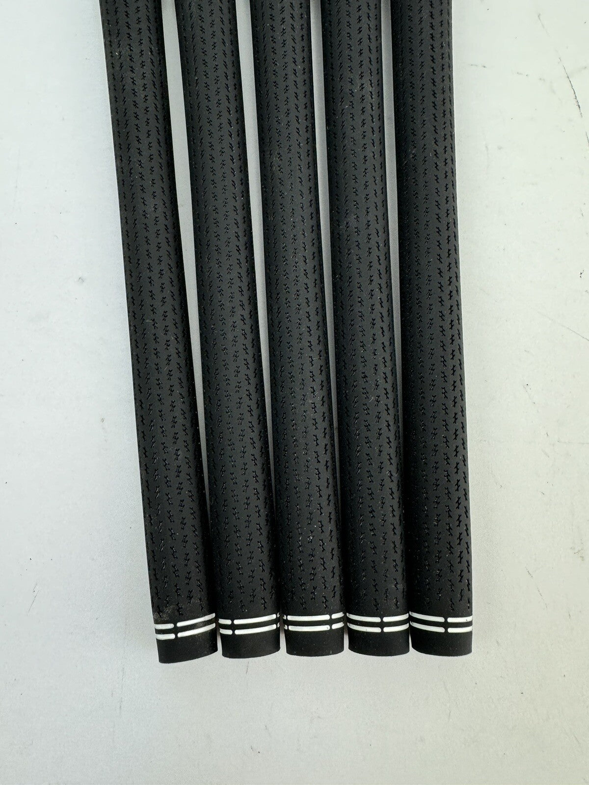 Lamkin Golf Grips (5) Cobra Connect Compatible/Mens Standard /Black /New /191652