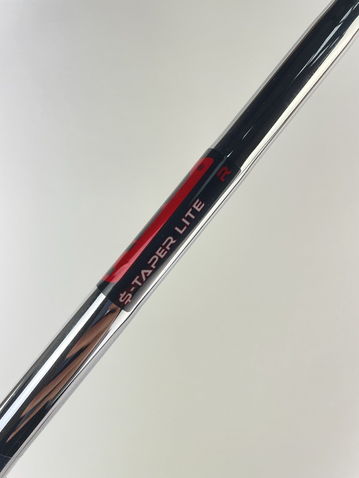 KBS $-Taper Lite Iron Shaft Regular Flex Steel 35.75" /Lamkin /0.370 /137384