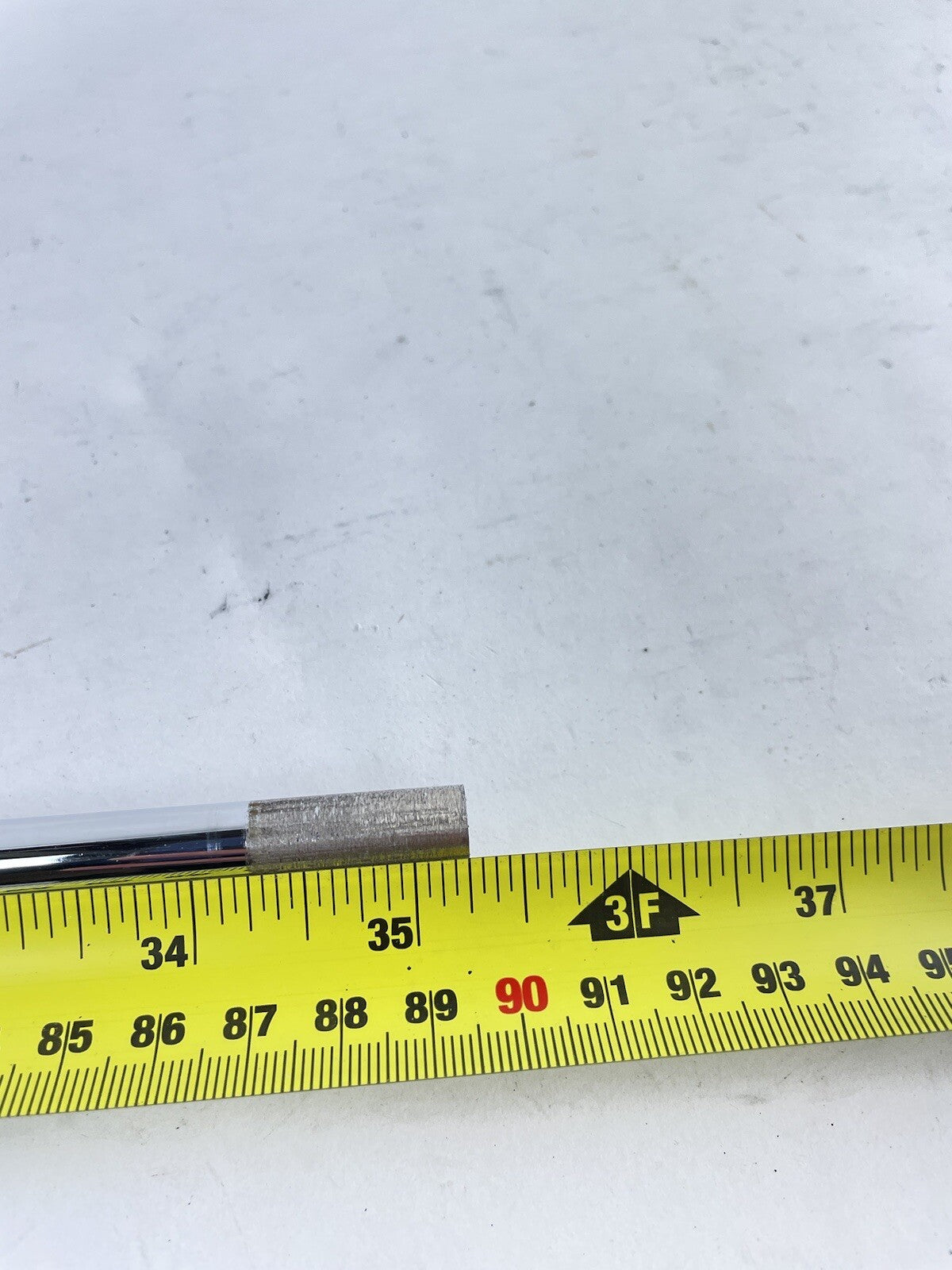 Dynamic Gold XP Iron Shaft S300 Stiff Flex Steel 35.25" /0.370 /148989