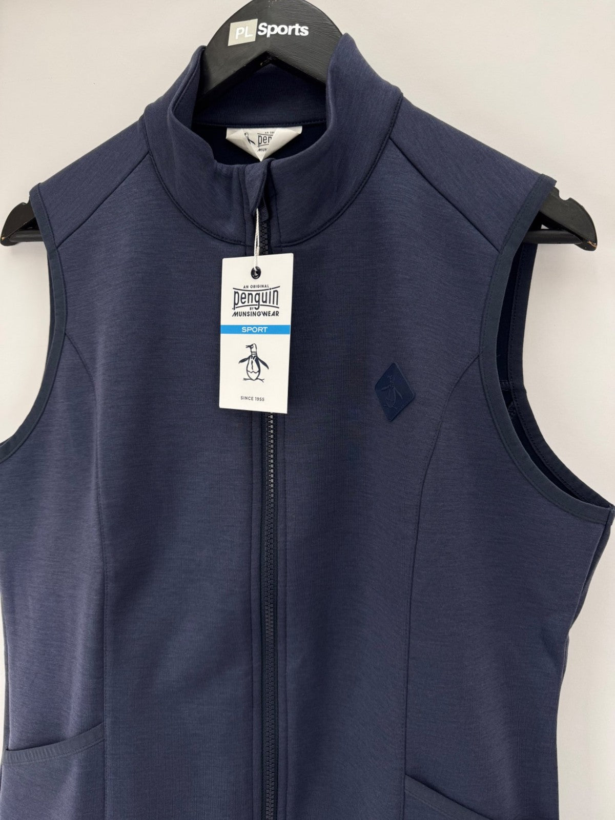 Original Penguin Sport Men's Medium Black Iris Heather Sleeveless Vest/371252