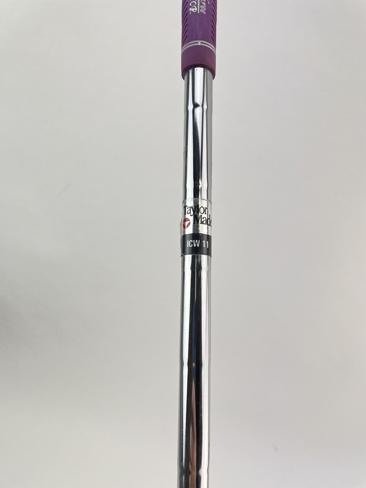 Taylormade Ladies 9 Iron ICW11 Ladies Flex Steel /Right Handed /New Grip /1916119