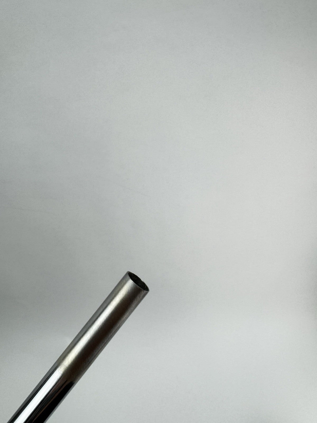 KBS Tour Lite Iron Shaft Regular Flex Steel 35.75” /0.370 Parallel Lamkin /306667