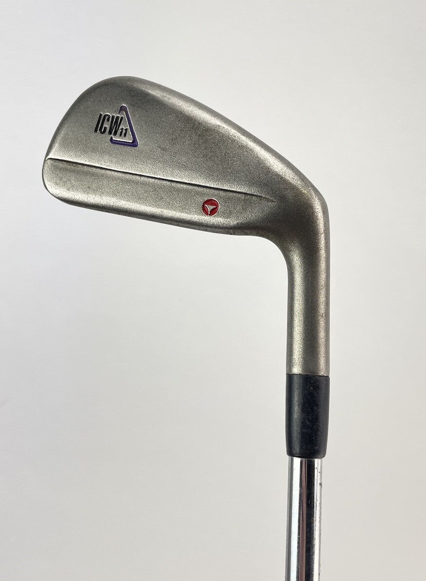 Taylormade Ladies 4 Iron ICW11 Ladies Flex Steel /Right Handed /New Grip /191490
