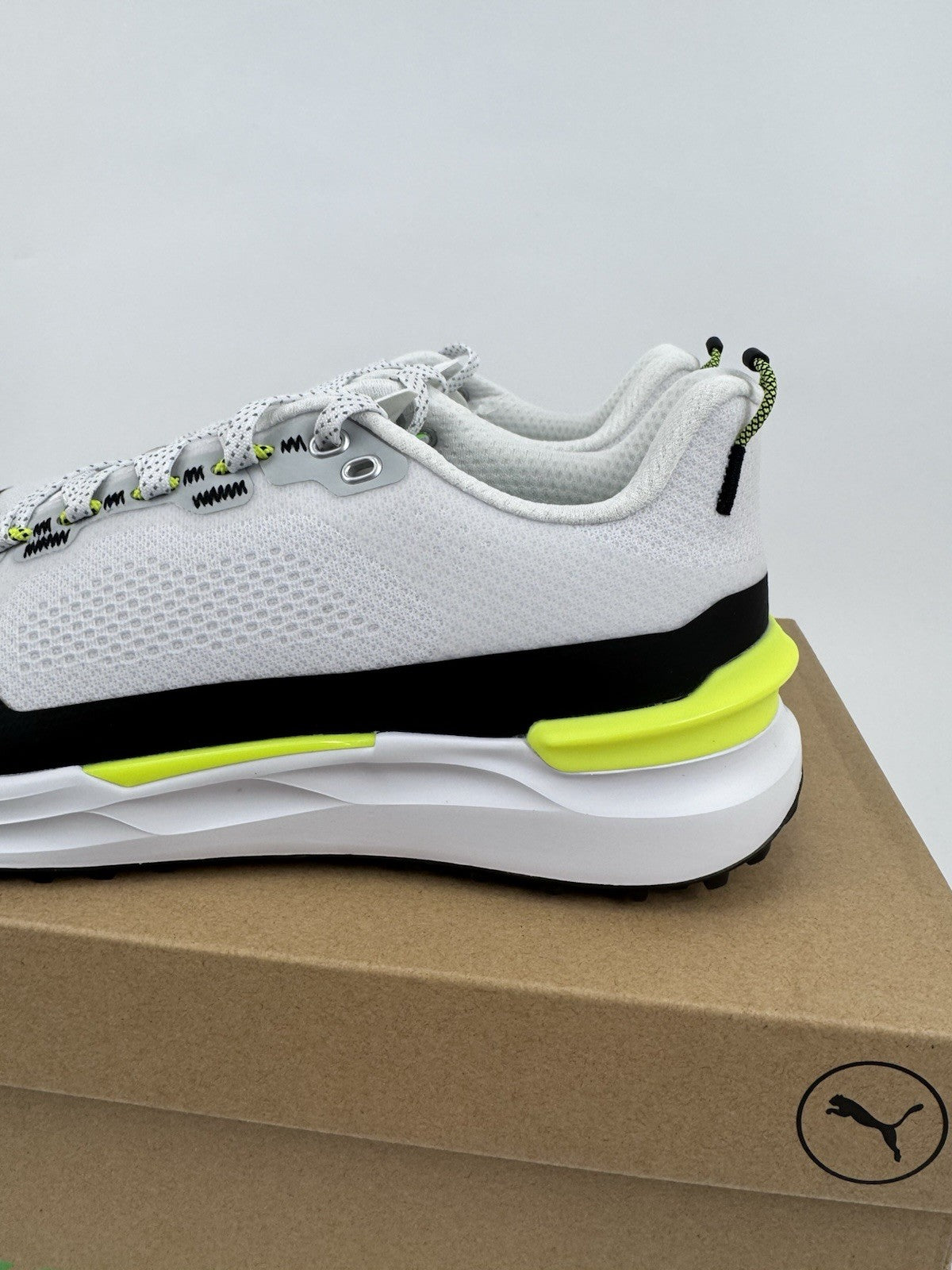 Puma IGNITE Elevate X Golf Shoes Mens Size UK 7.5 White Black Yellow/320801