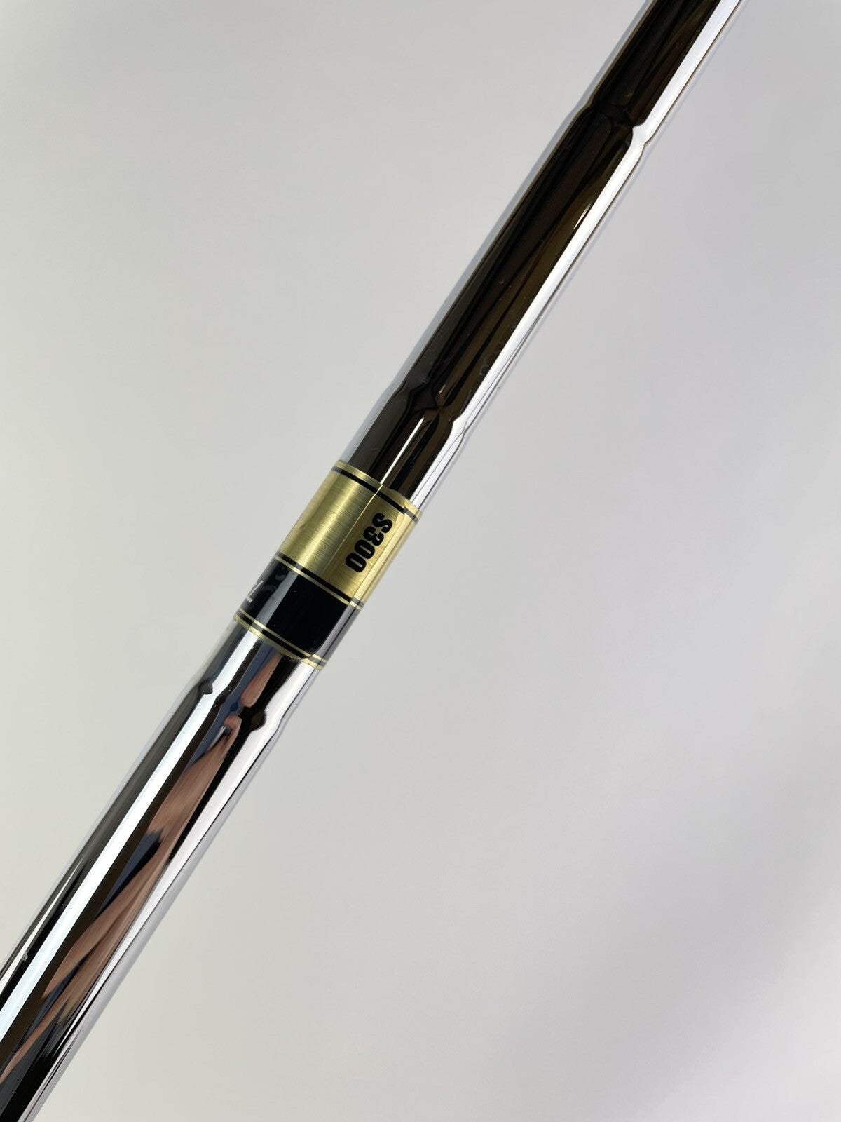 Dynamic Gold S300 Iron Shaft Stiff Flex Steel 35" /0.370 Parallel /138764