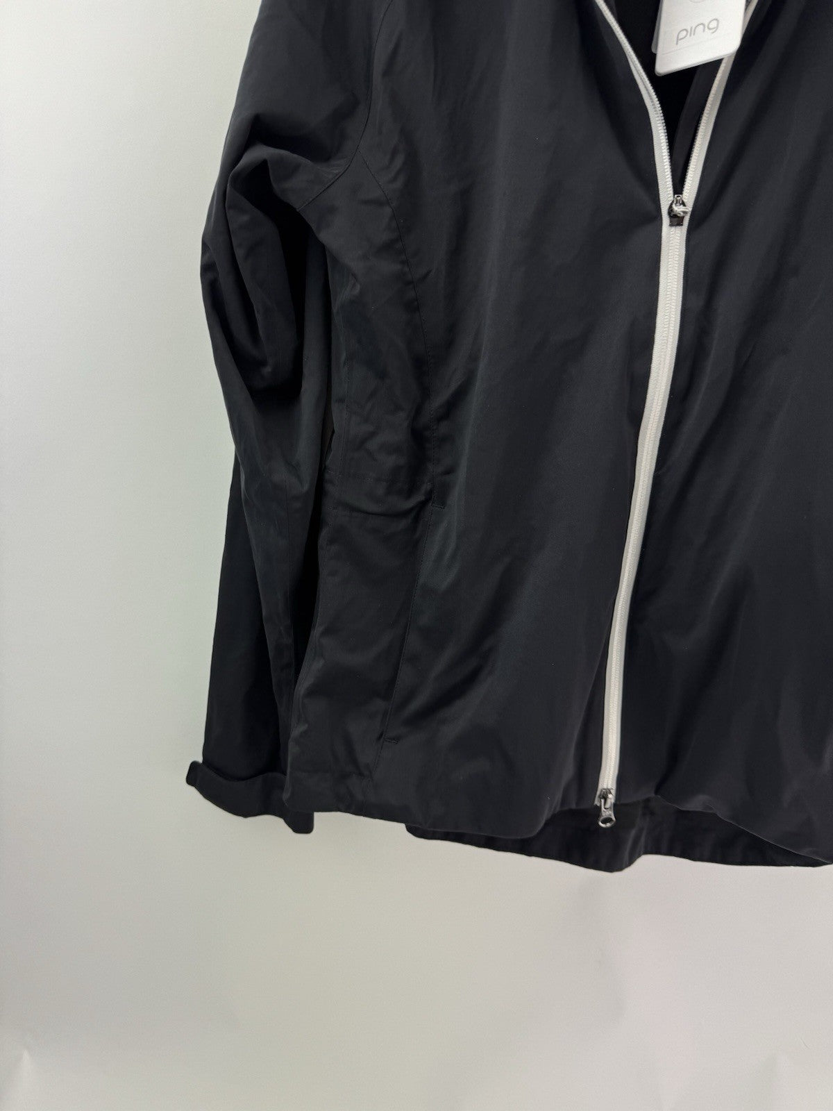 Ping Golf Women’s Mette Jacket Black UK 8/ Water Resistant/ 300472