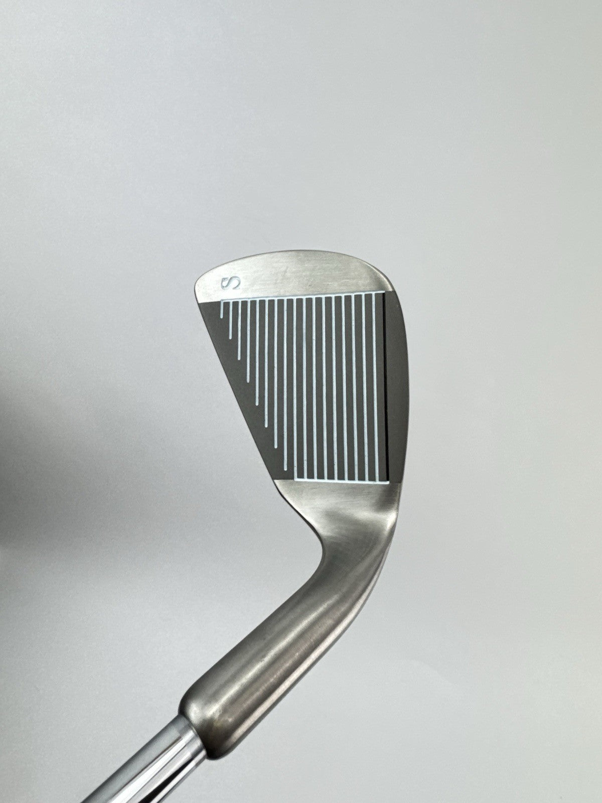 Howson Derby Sand Wedge Left Handed Regular Flex Steel /New /3101510