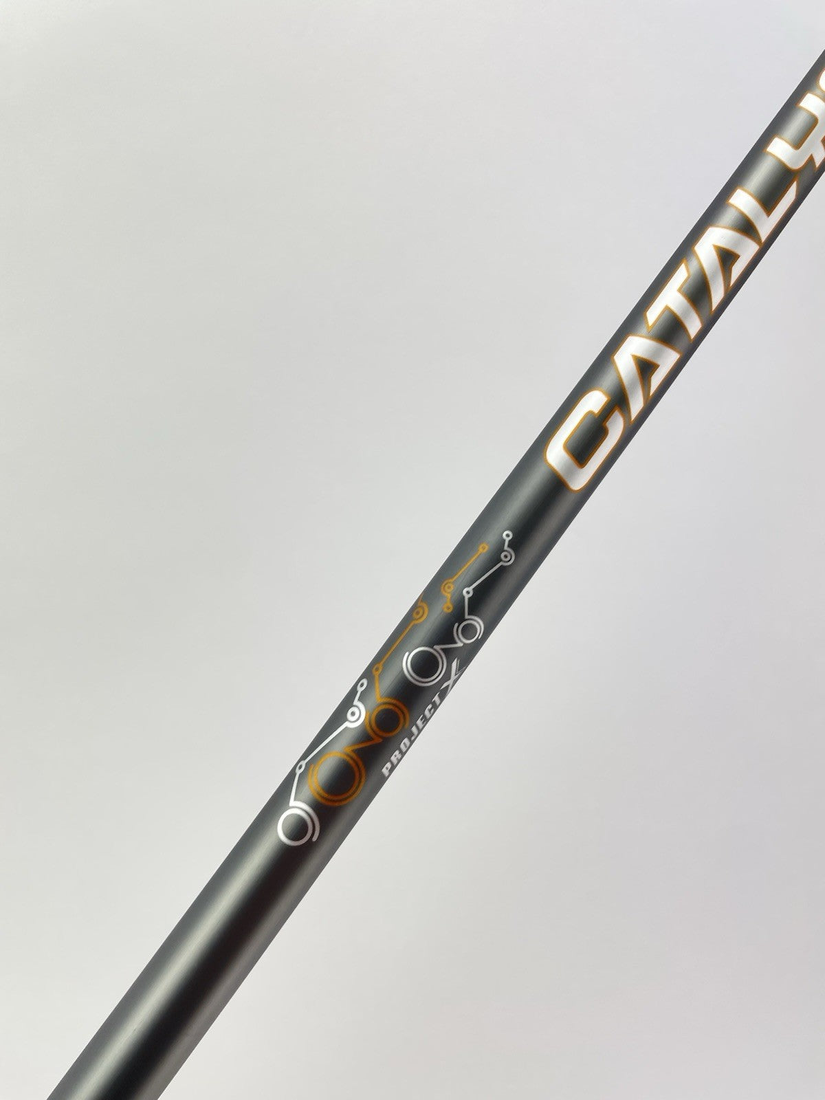 Catalyst 65 Iron Shaft 5.5 Regular Flex Graphite 35.5 /0.370 Parallel /298982