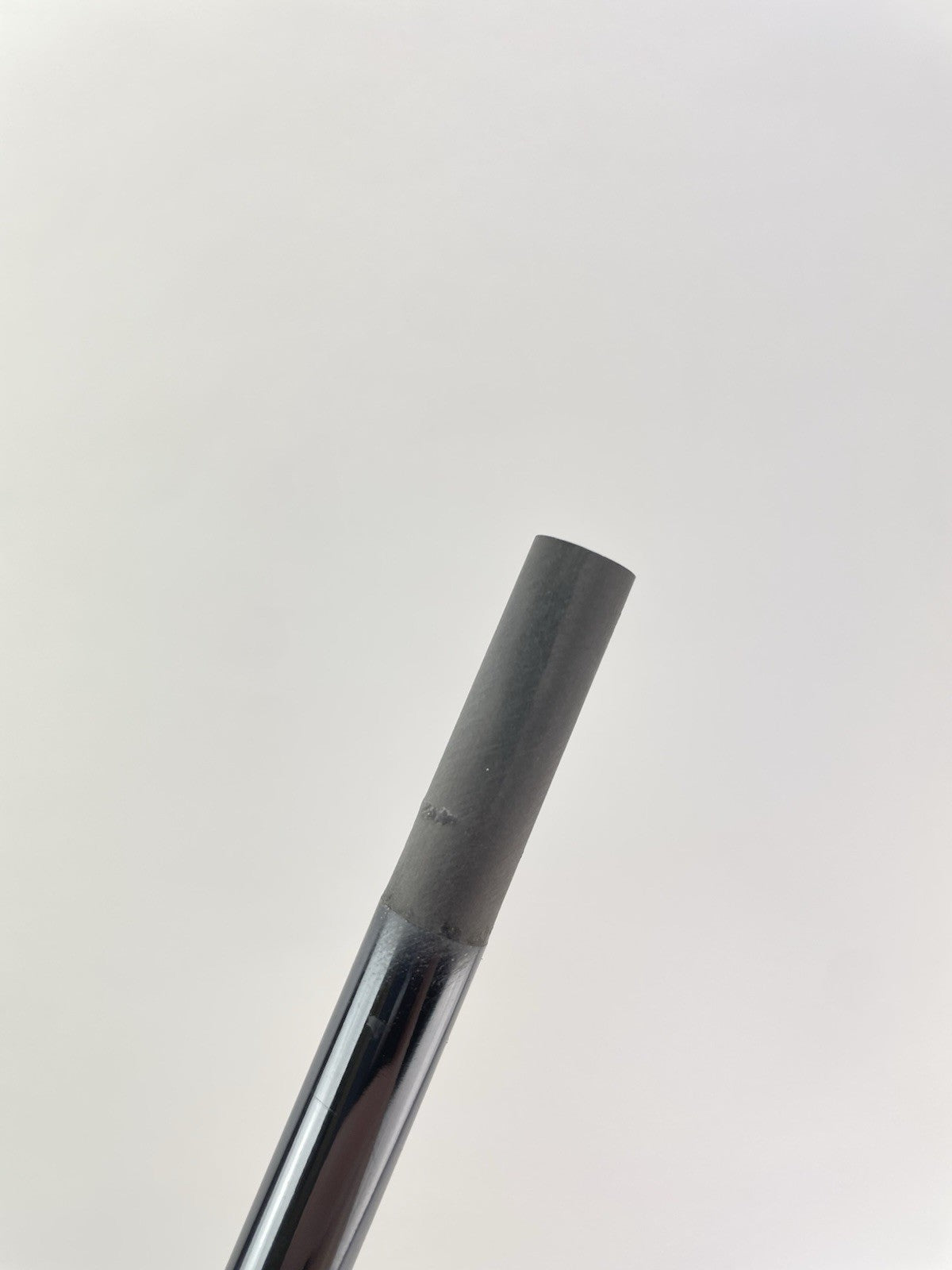 UST Recoil Dart Iron Shaft 65 F2 Senior Flex Graphite 35” /0.355 /Lamkin/305548
