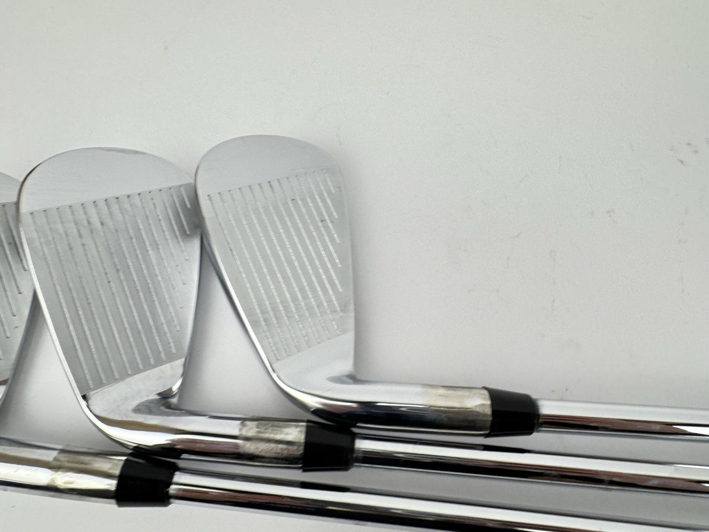 Callaway Elyte X Irons 6,8+PW DG 95 R300 Regular Flex Steel /New Shafts  /325418