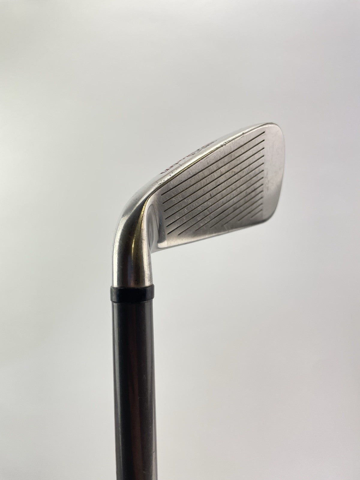 Wilson Fatshaft 6 Iron Regular Flex Graphite/Right Handed /New Grip /281366