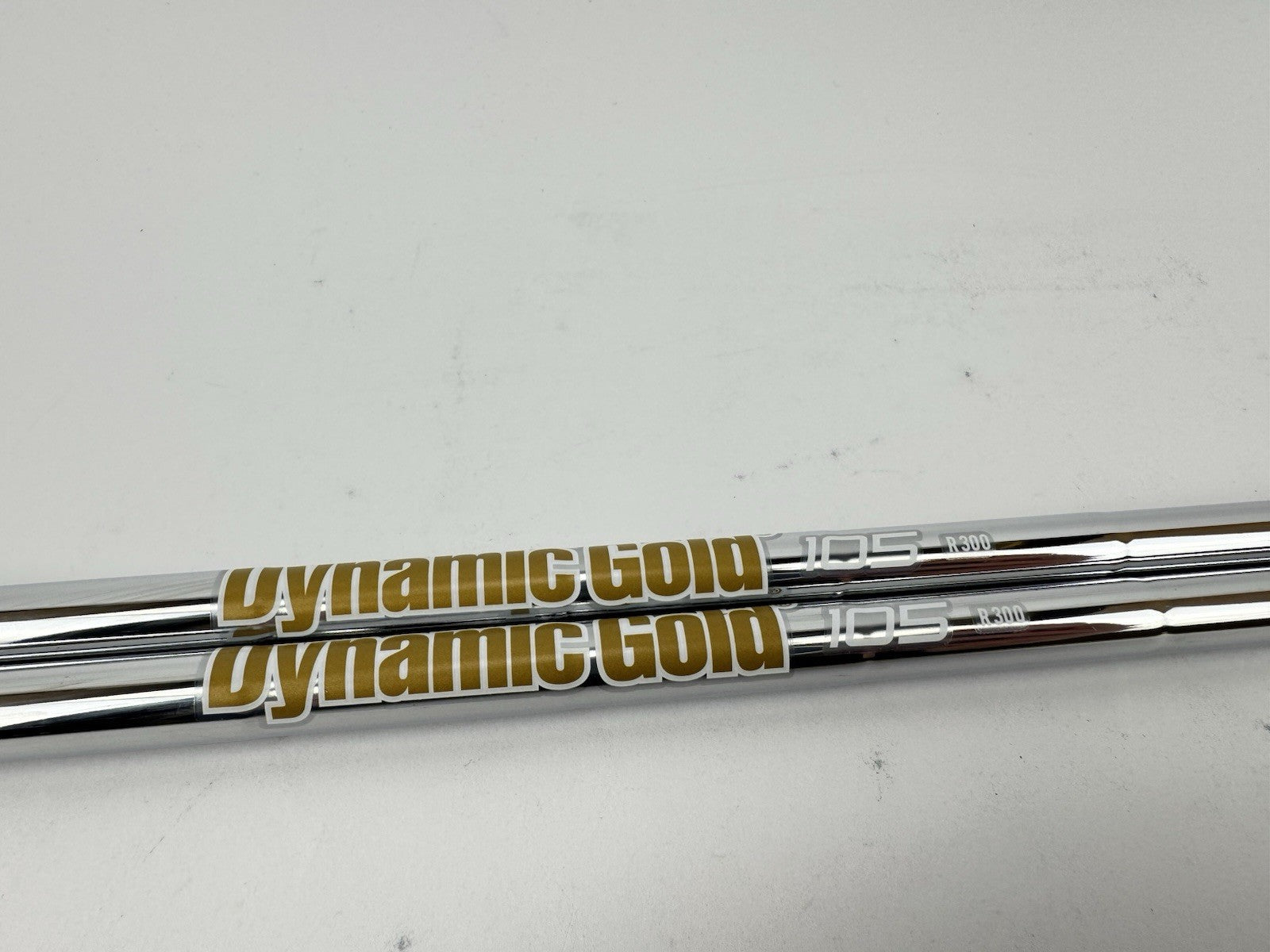 Dynamic Gold Wedge Shaft Set (2) 105 R300 Regular Steel 0.355 Tapered /314892