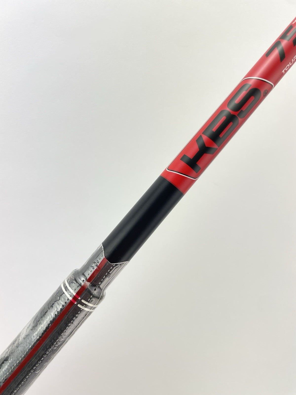 KBS Tour Graphite Iron Shaft 75 Regular Flex Graphite 35.5” /0.370 /Lamkin/291651