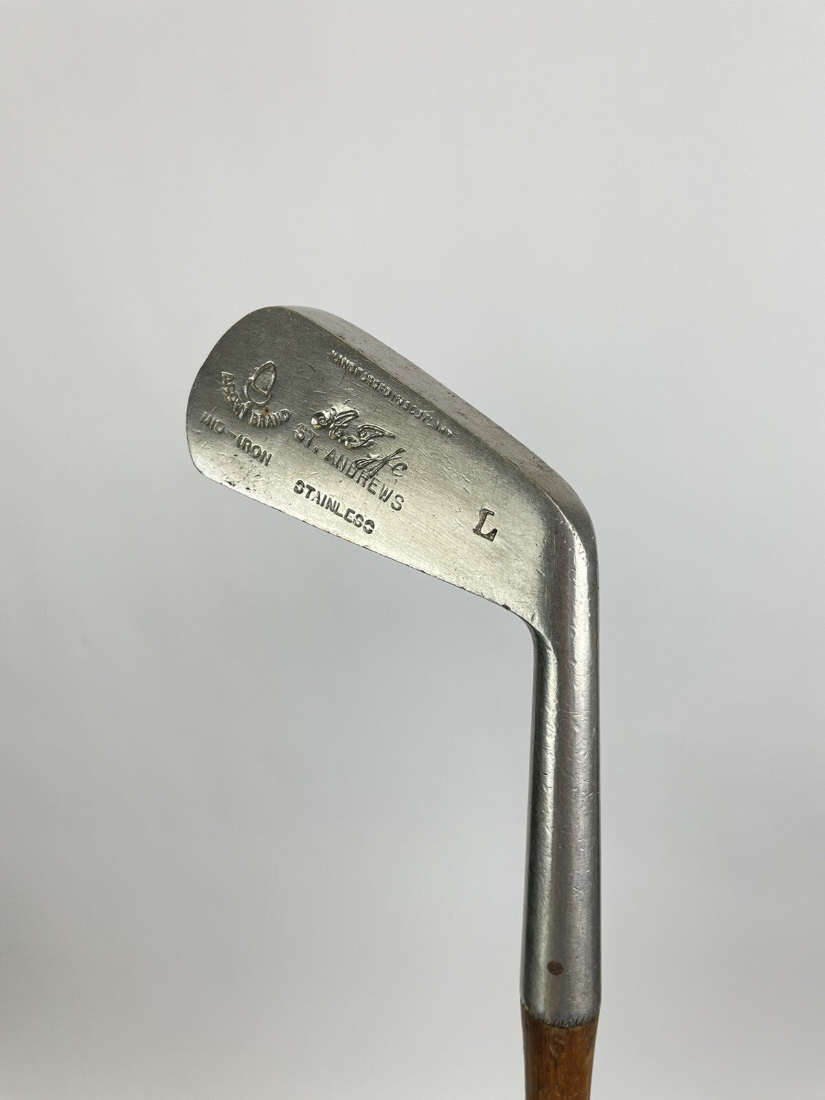 Hickory Ladies Mid Iron Acorn Brand A.Fyfe St Andrews /Right Handed /37.25”0