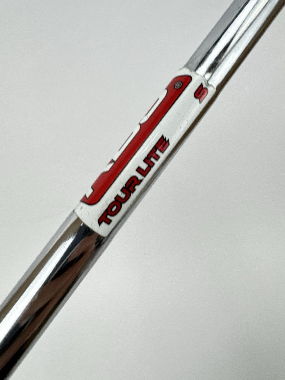 KBS Tour Lite Iron Shaft Stiff Flex Steel 35.25” /0.355 Tapered /344605