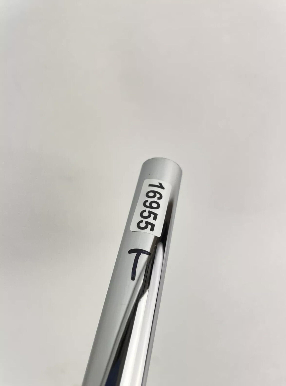 Dynamic Gold 105 Iron Shaft R300 Regular Flex Steel 35.25" /0.355 Tapered /1695512