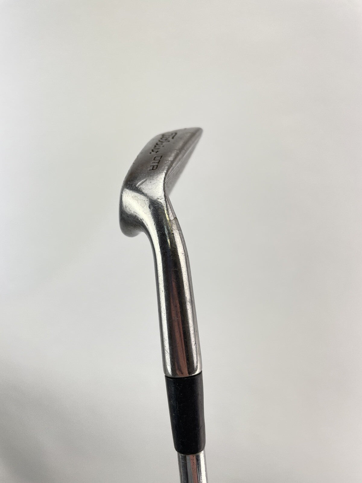Titleist DTR 9 Iron Black Dot /Regular Flex Steel /Right Hand /New Grip /205687