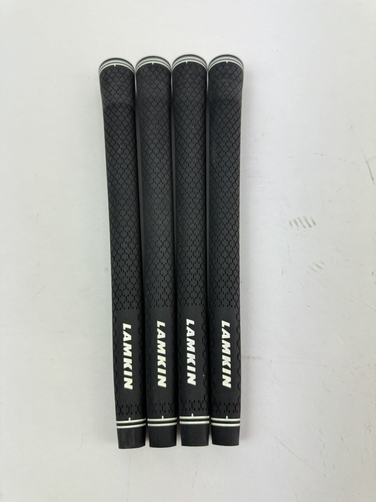 Lamkin Midsize Golf Grips (4) Across Connect Compatible/Black/New /192100