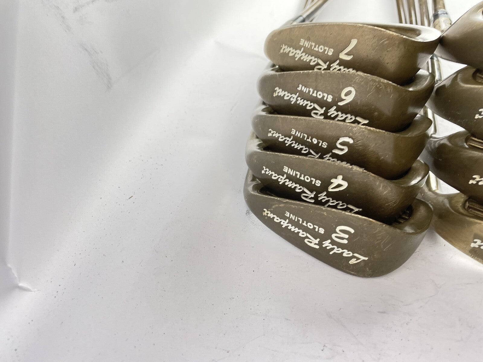 Slotline Lady Rampant Irons 3-SW Ladies Graphite /Right Handed /New Grips /812417