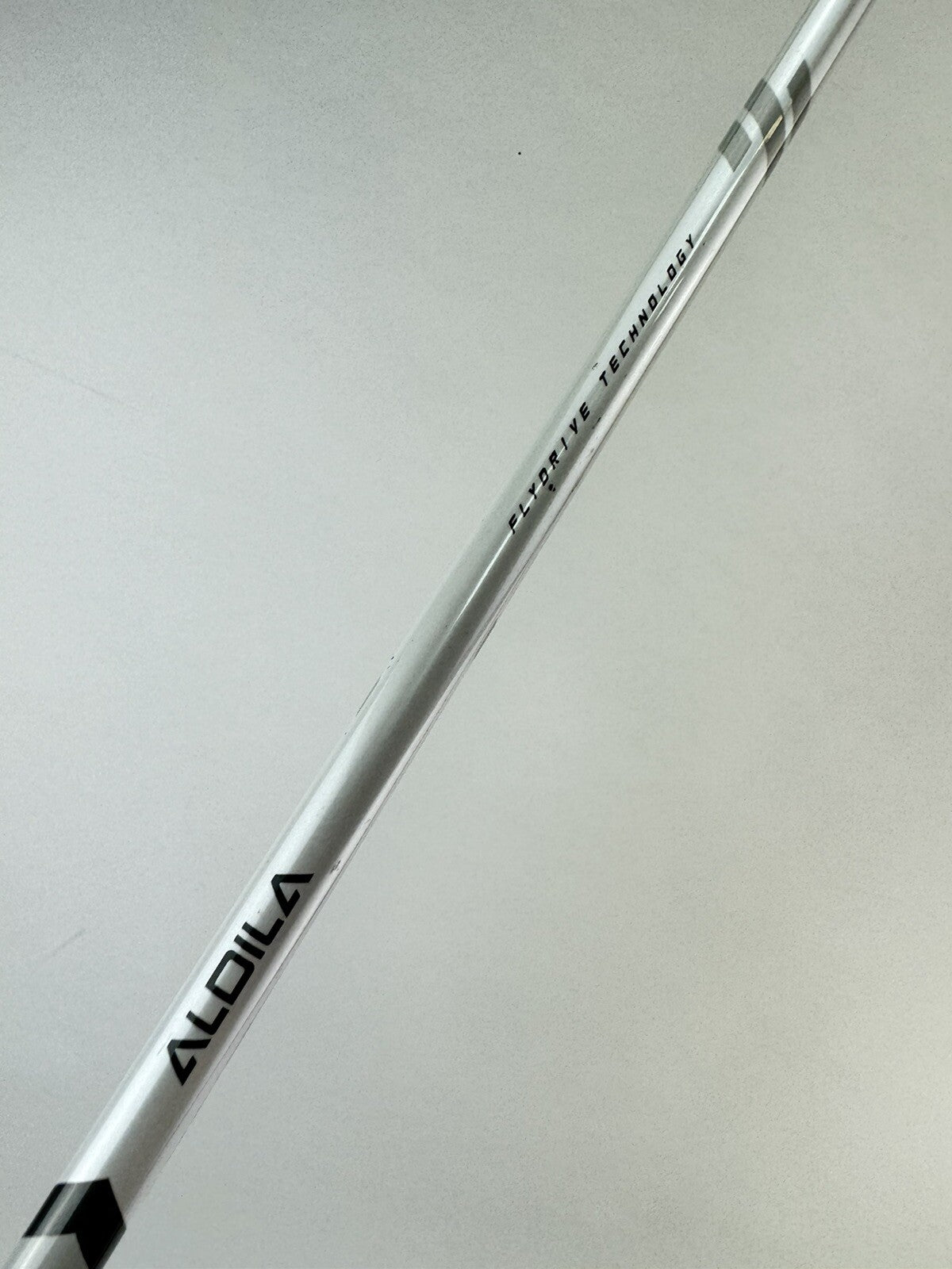 Titliest Hybrid Shaft Ladies R2 Aldila Ascent 40 Graphite 37” /191685