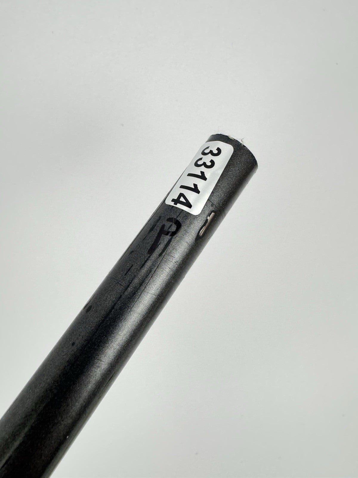 Dynamic Gold Tour Issue Iron Shaft Mid R300 Regular Steel Blackout 36” /3311412