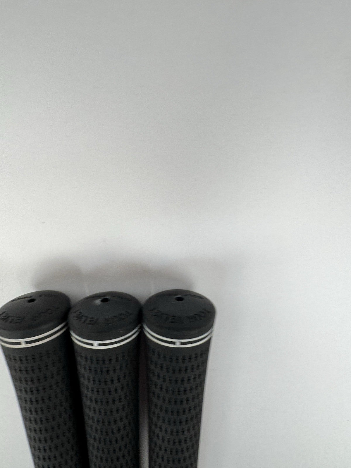 Golf Pride Srixon Grips (3) Men’s Standard 60X /Black /Pulled /328244