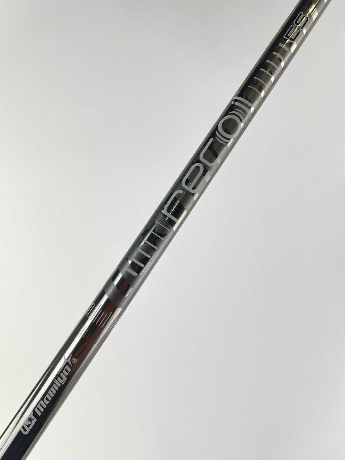 UST Recoil Iron Shaft ES 460 F4 Stiff Graphite 35.25” /0.370 Parallel/135290