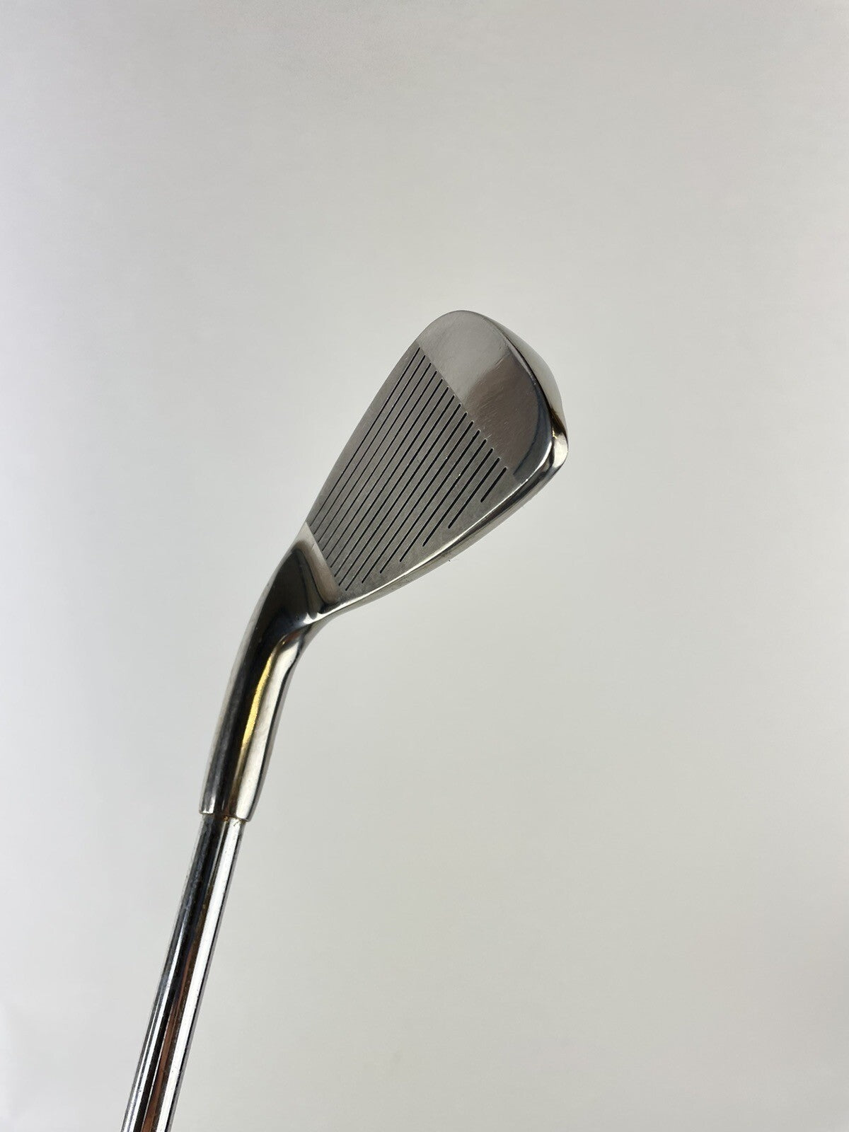 Lynx USA 2 Iron Regular Flex Steel /Right Handed /Lamkin Crossline Grip /1196011