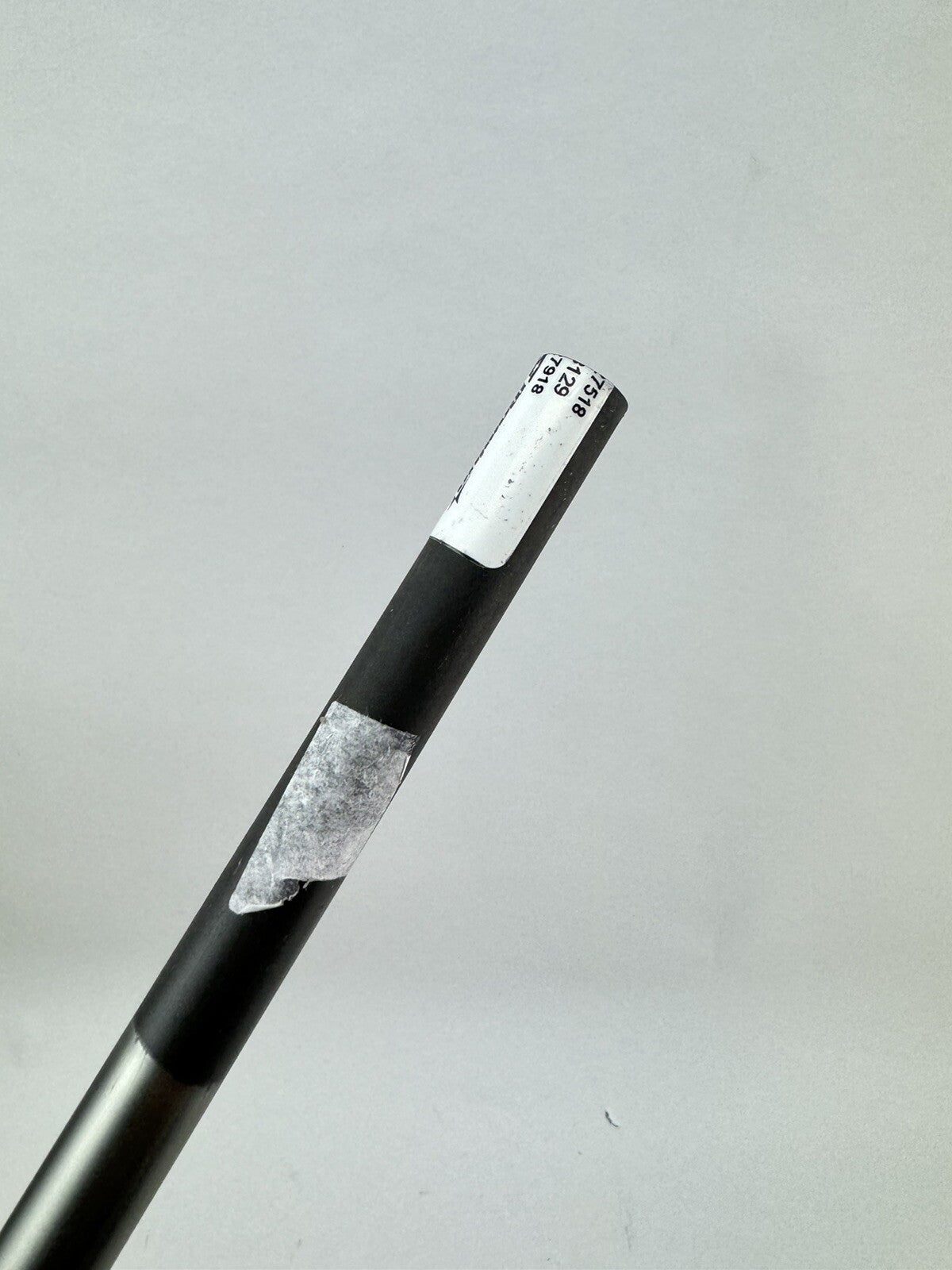 UST Recoil Iron Shaft 460 Regular Graphite 35.25” /0.370 Parallel /213808