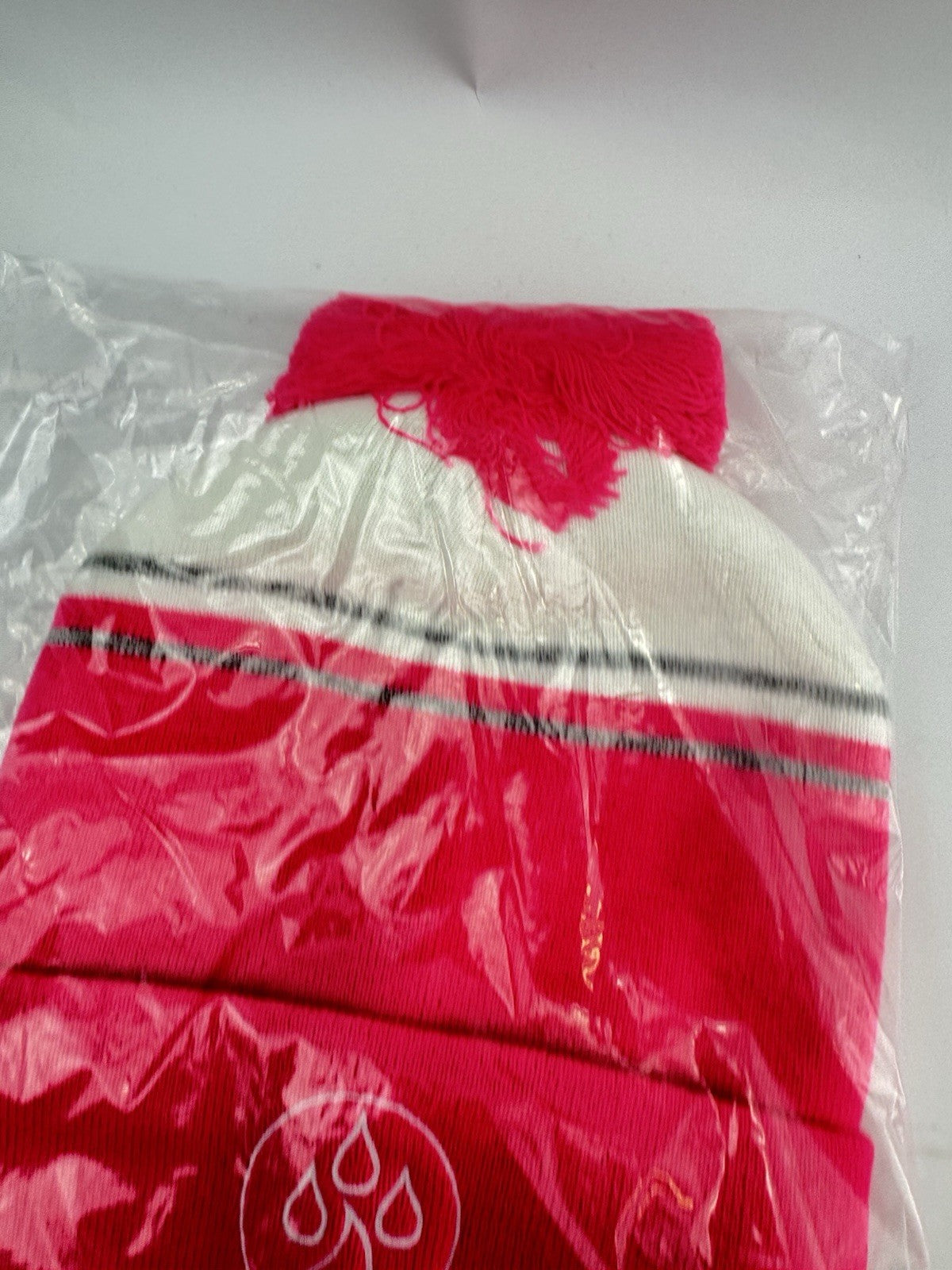 Proquip Golf Beanie Fleece Line Bobble /One Size /Pink /White /New /300584