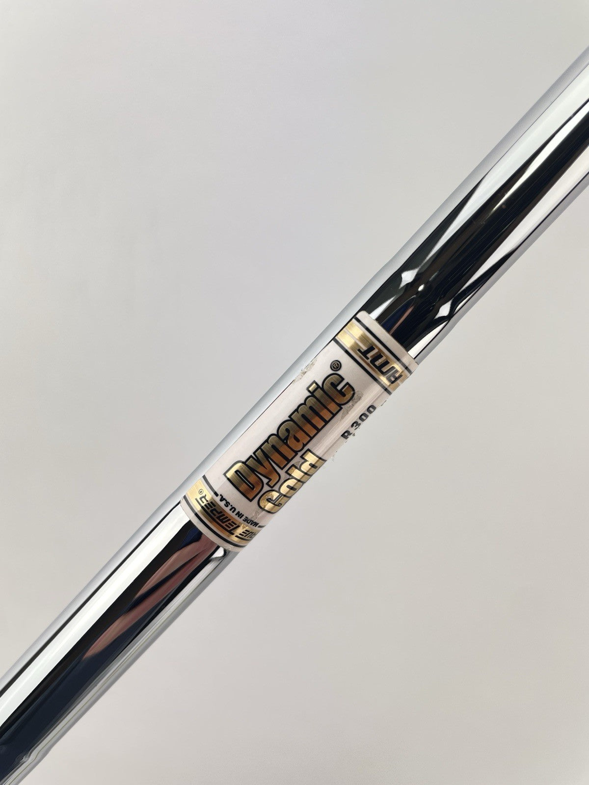Dynamic Gold AMT Iron Shaft Regular Flex Steel 35 /0.355 Tapered /239133