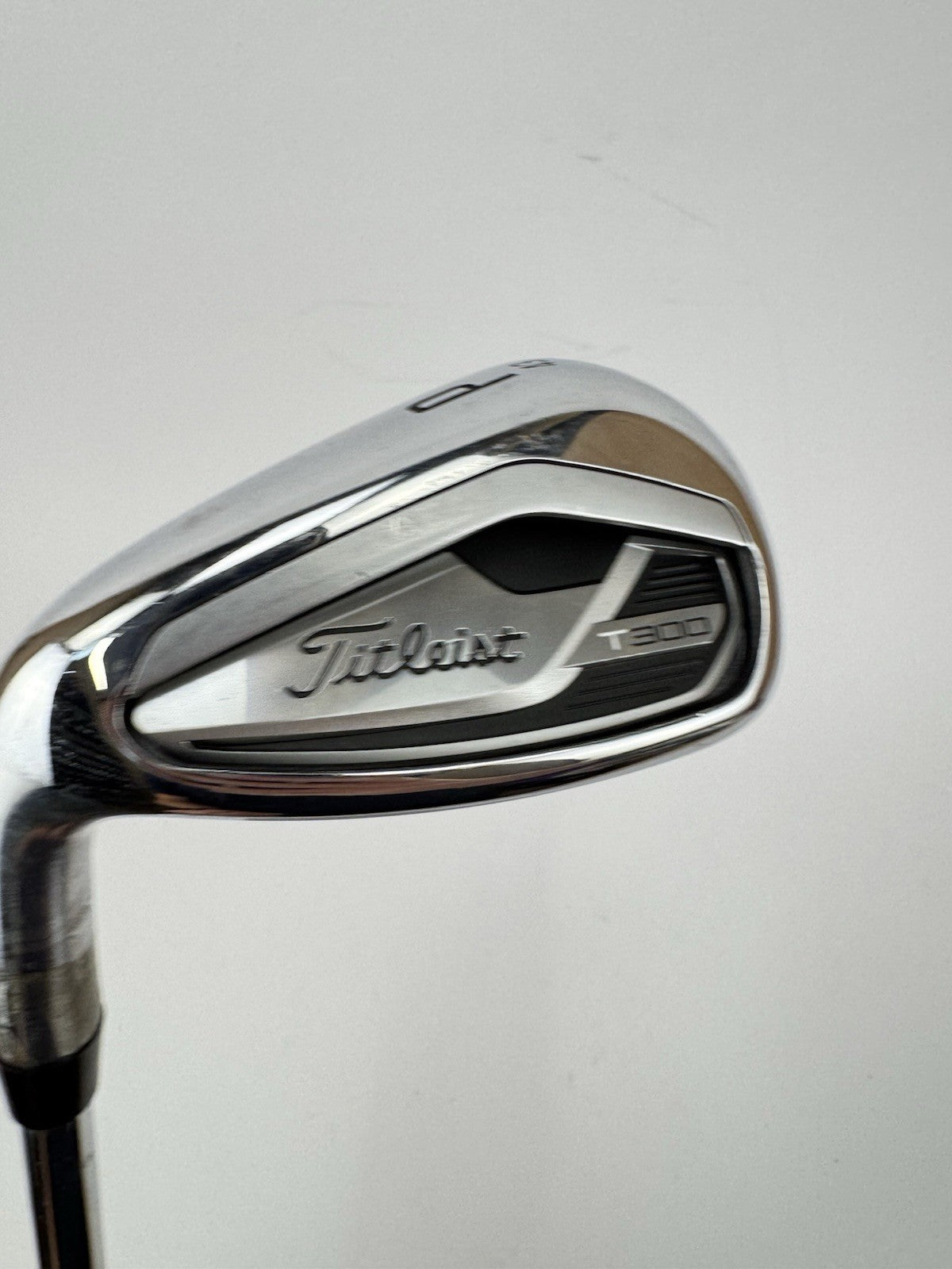 Titleist T300 Pitching Wedge Left Handed 43* Elevate ETS Regular Steel /344843