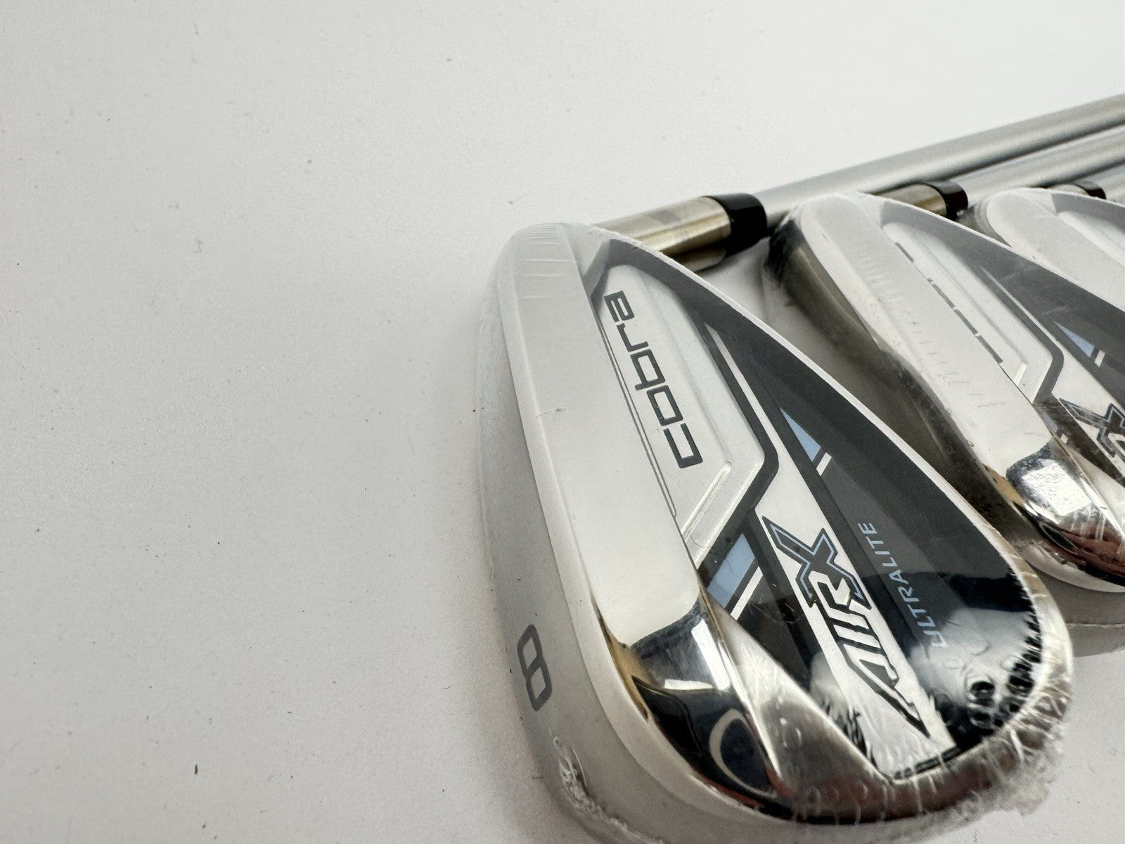 Cobra Air X 2.0 Ladies Irons 8-SW Women’s Graphite /Right Handed /New /340632