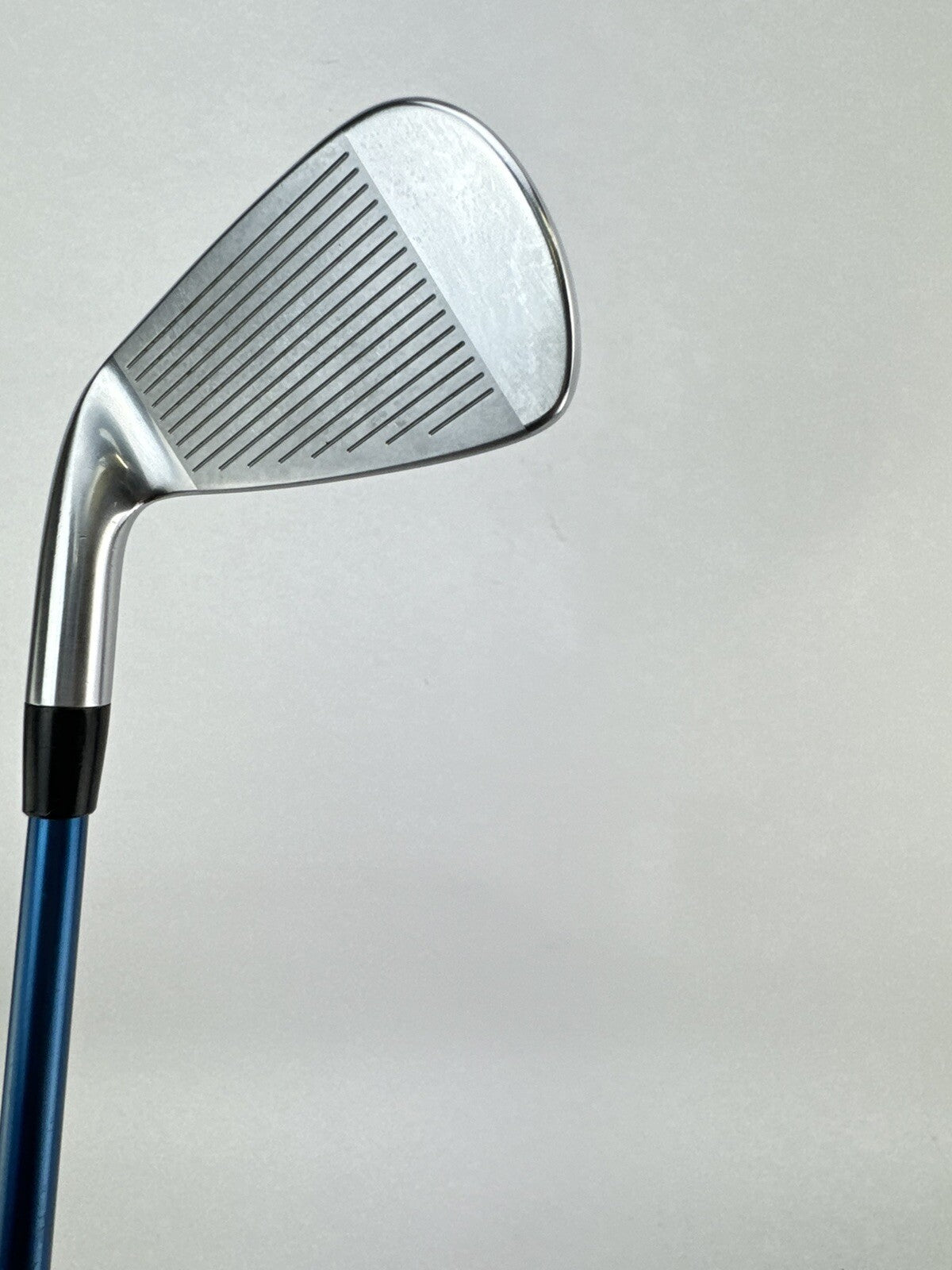Nike Forged 4 Iron VRS Aldila CS Proto Stiff Graphite /Lamkin Crossline /1716412