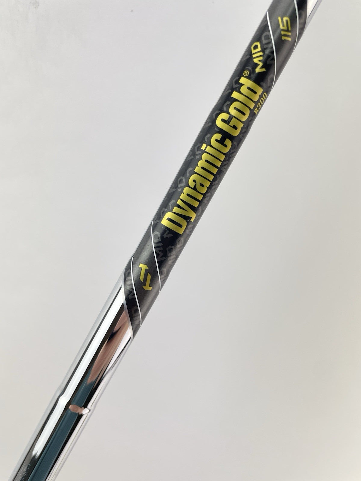Dynamic Gold Mid Iron Shaft 115 Regular Flex Steel 35.25 /0.355 Tapered /257861