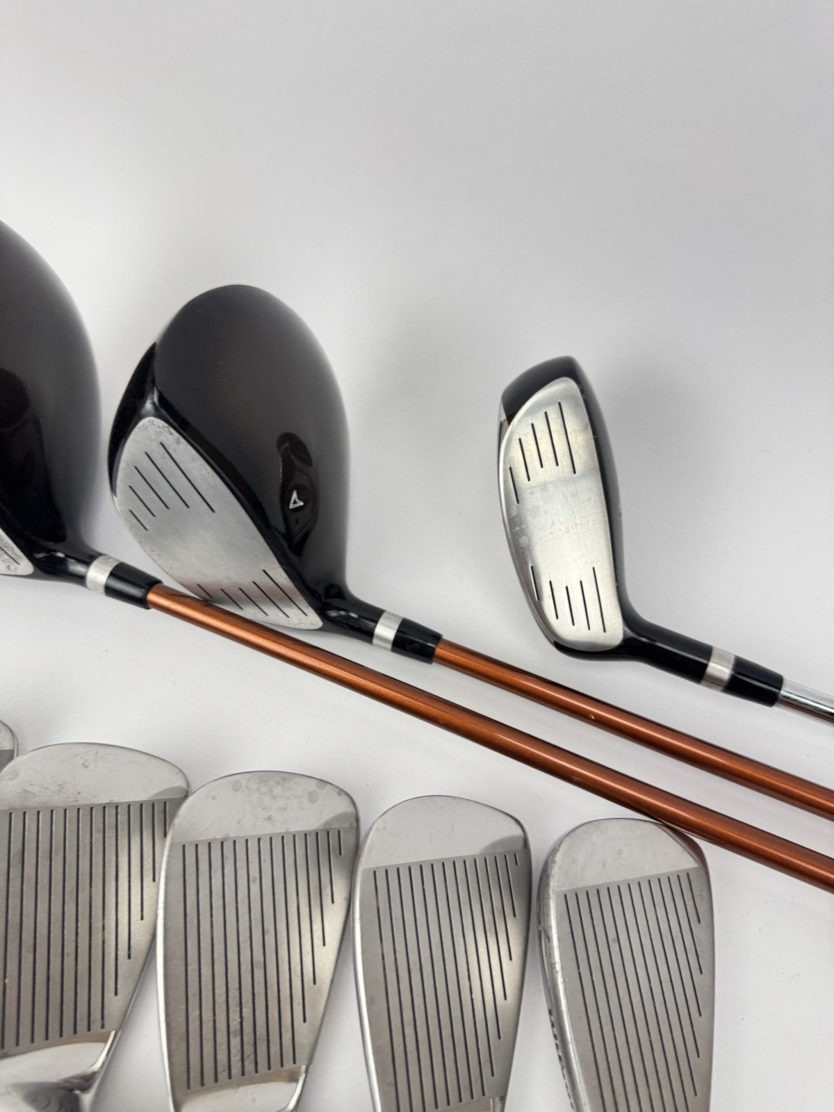 Wilson Golf Package Set 11 Clubs Regular Flex /New Grips /Right /Bag /3597712