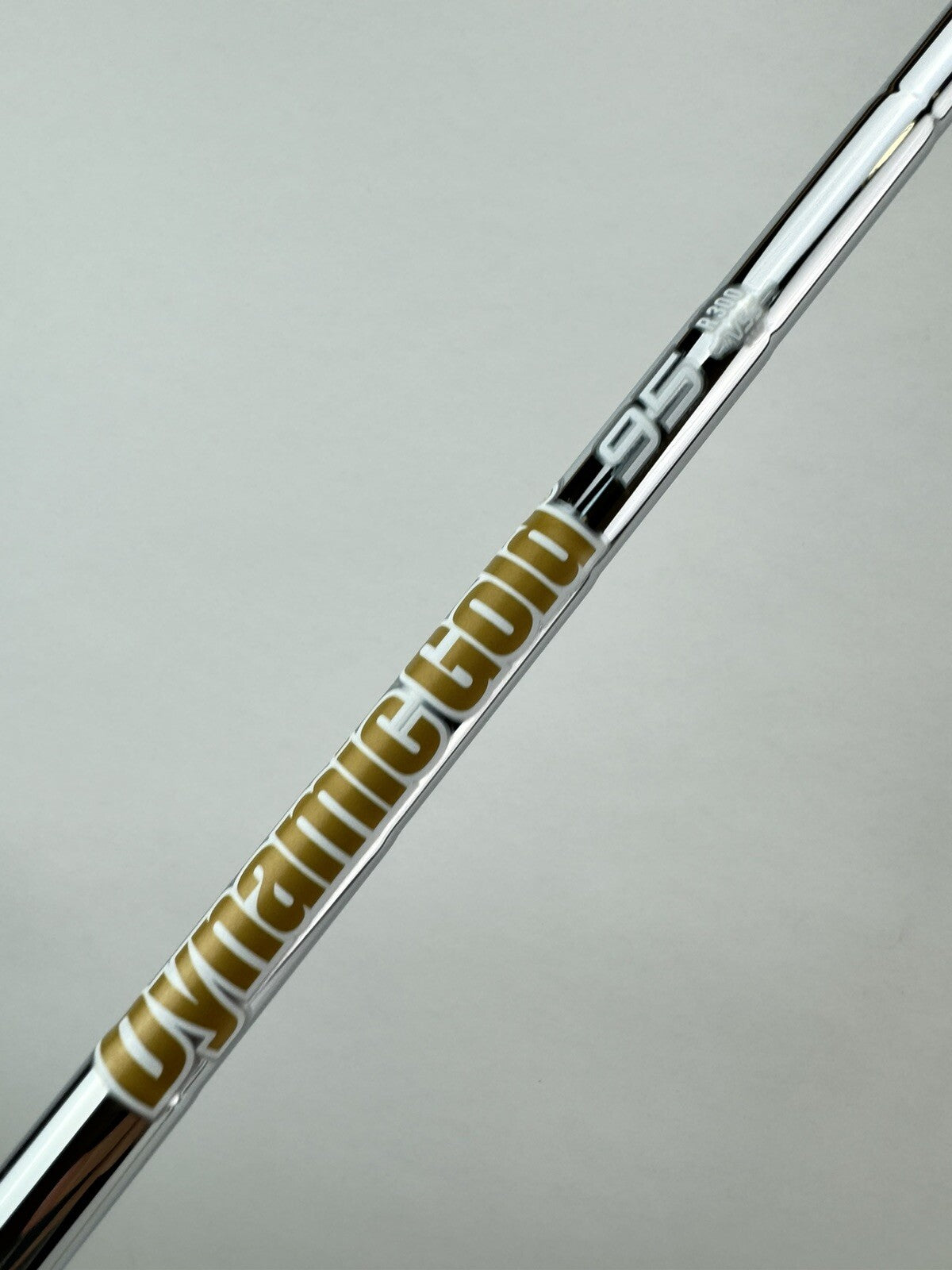 Dynamic Gold 95 Iron Shaft Vss Pro R300 Regular Flex Steel 39.50” /0.355 Tapered2