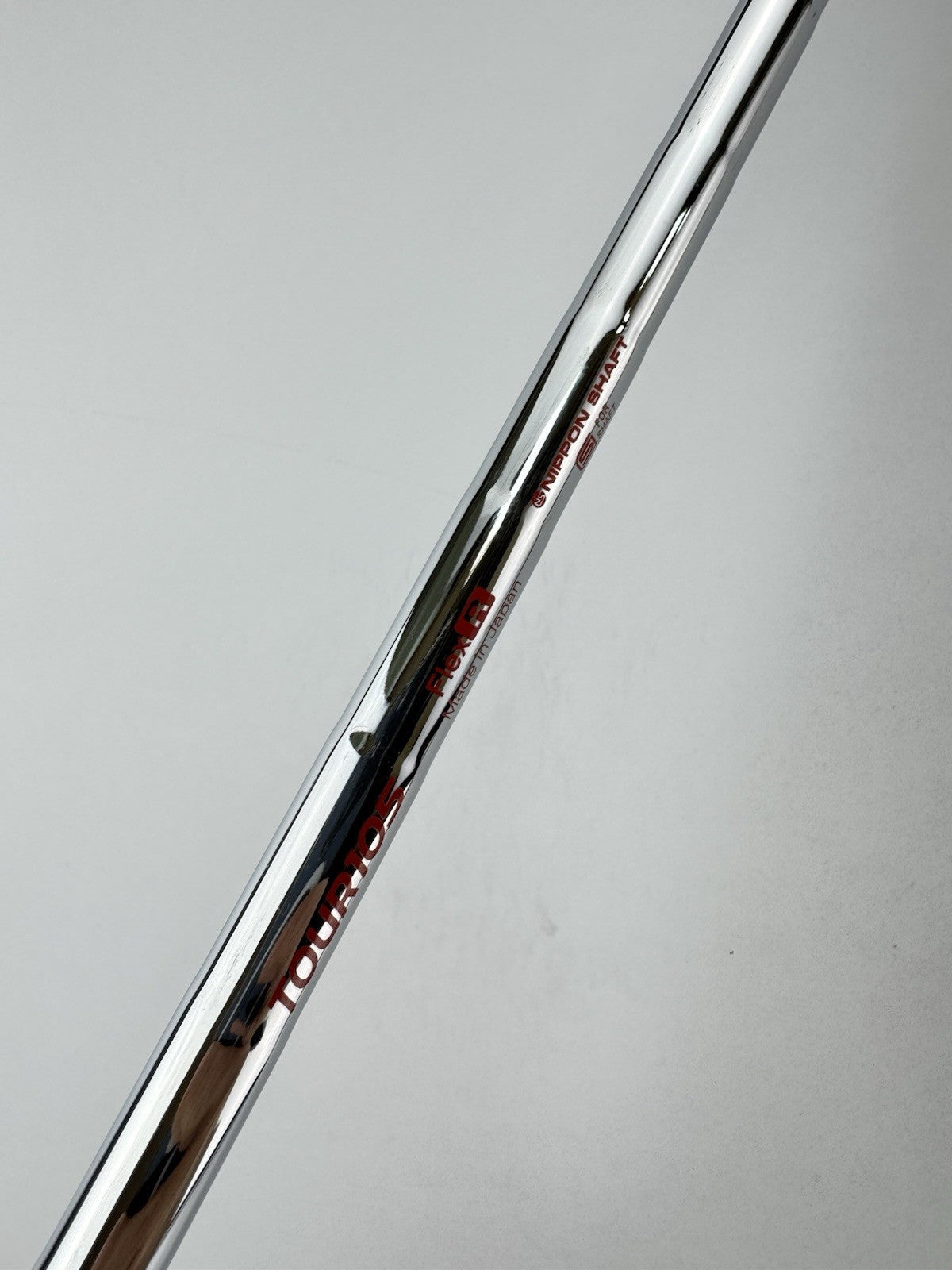 Nippon Modus3 Iron Shaft Tour105 Regular Flex Steel 35.25 /0.355 Tapered /260175