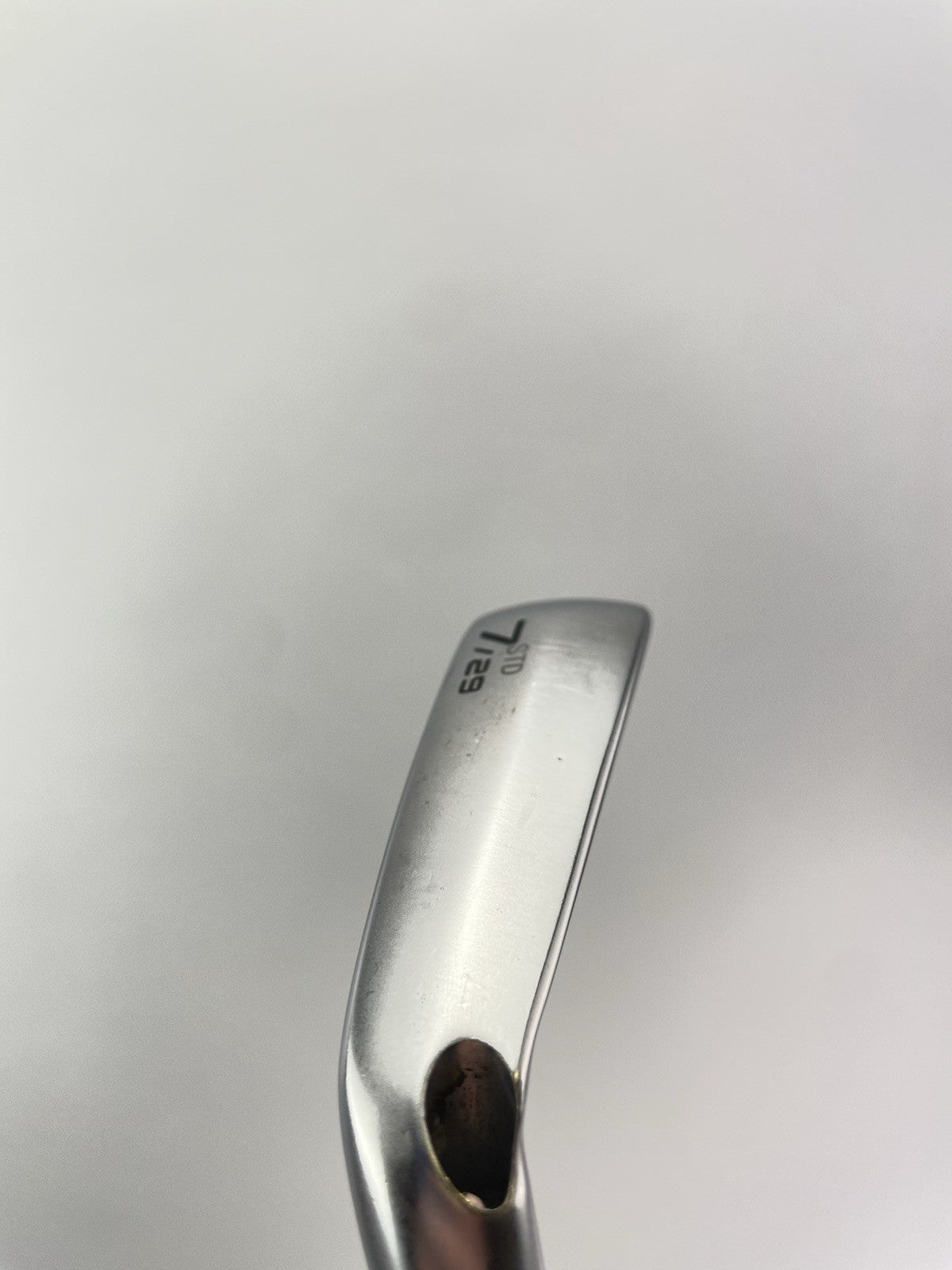 Cleveland Launcher XL 7 Iron 29* Regular Flex Graphite /Right /Demo /299545