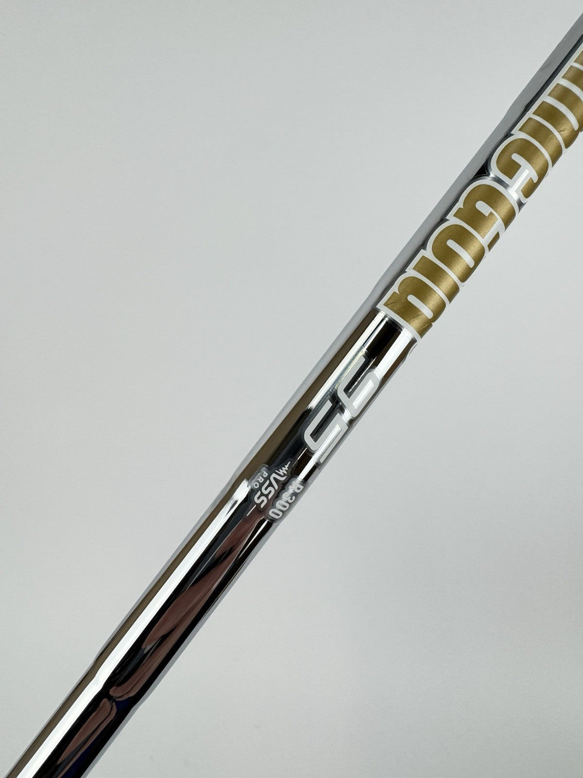 Cobra DS Adapt 6 Iron Dynamic Gold 95 R300 Regular Steel /New Shaft /3249413