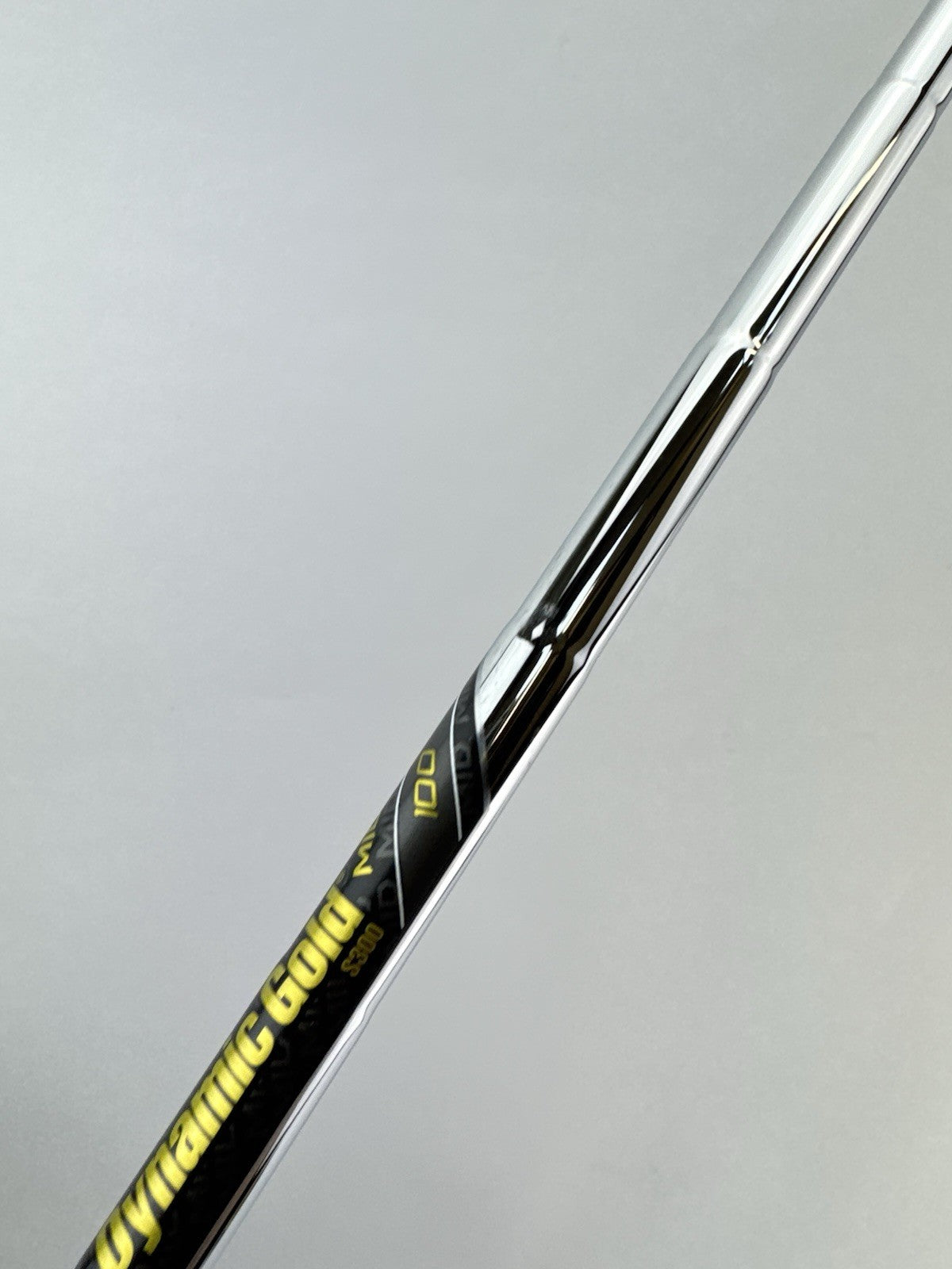 Dynamic Gold 100 Iron Shaft Mid S300 Stiff Flex Steel 35.25”/0.355 Tapered/270187