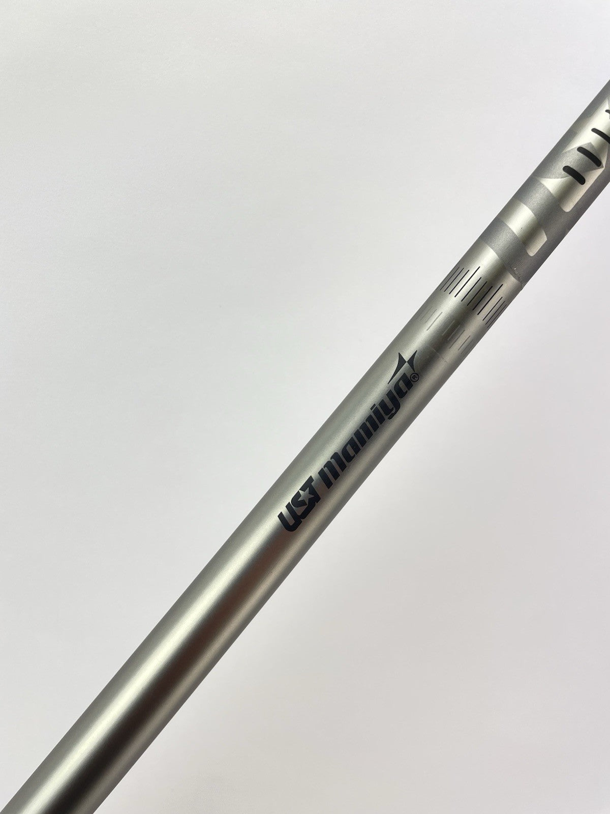 UST Recoil 460 Iron Shaft Regular Flex Graphite 35.25 /0.355 Tapered /286041