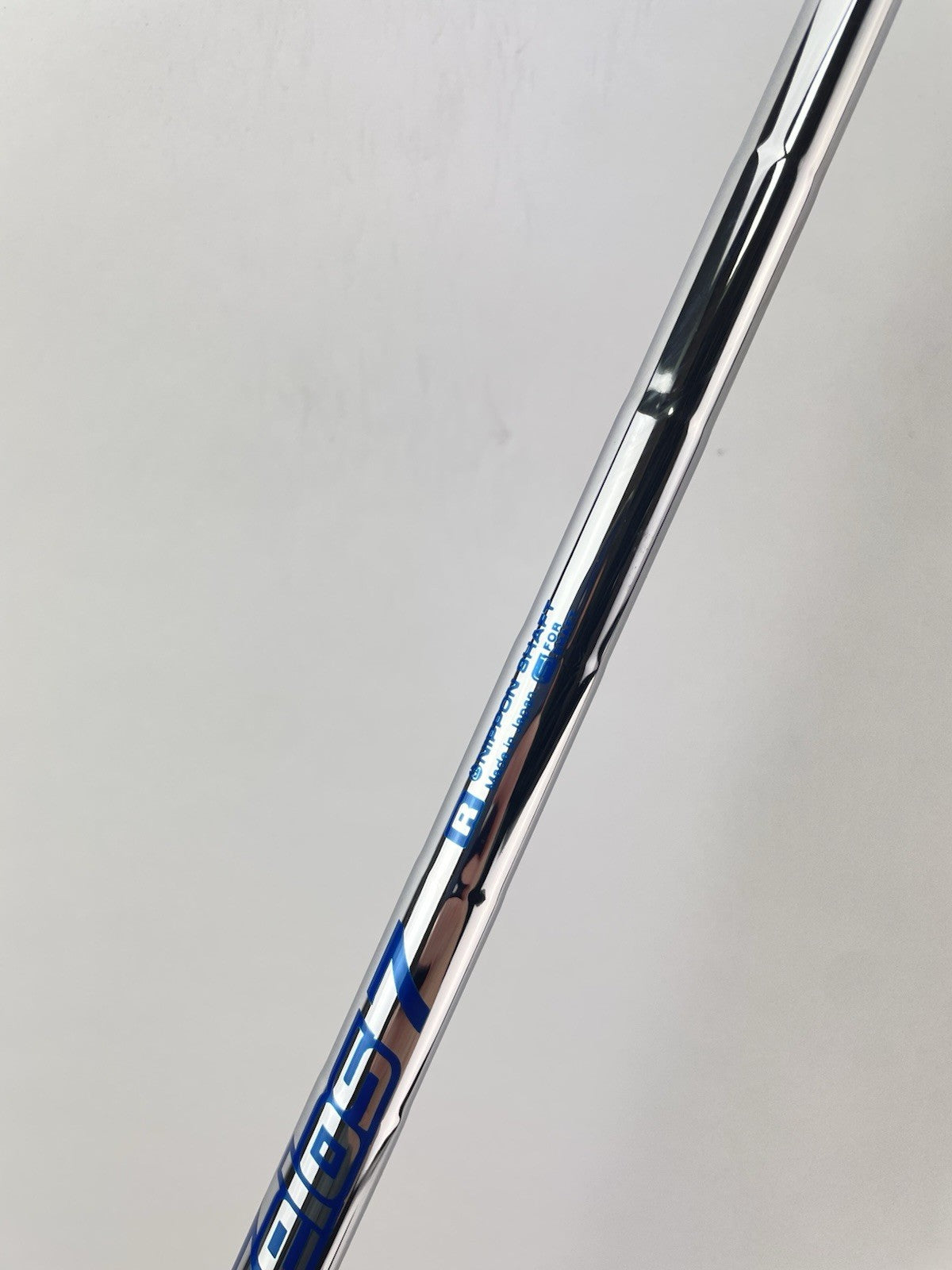 Nippon Zelos7 Iron Shaft Regular Flex Steel 35.25 /0.355 Tapered /257536