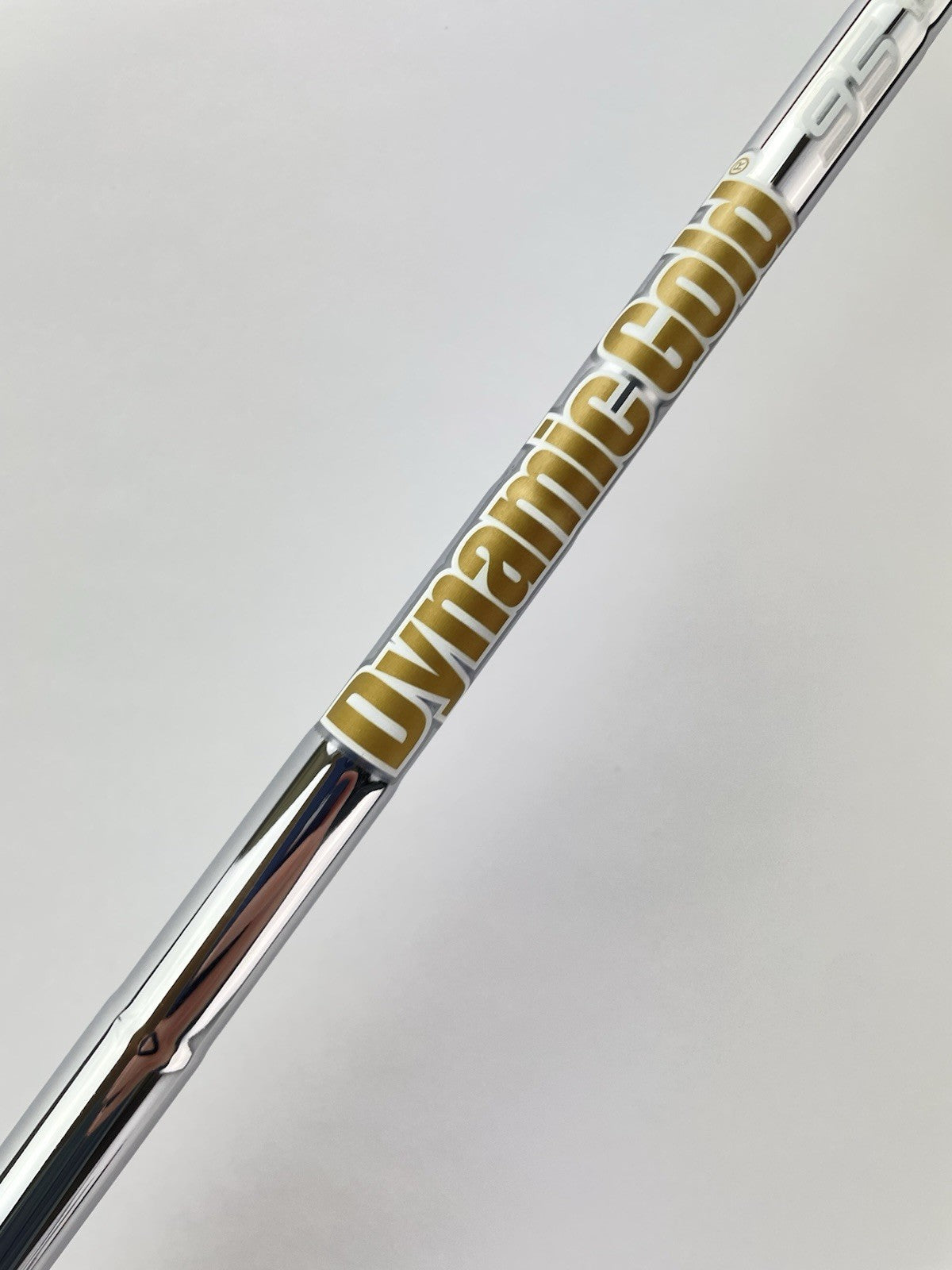 Dynamic Gold 95 Iron Shaft R300 Regular Flex Steel 35.75 /0.355 Tapered /235702