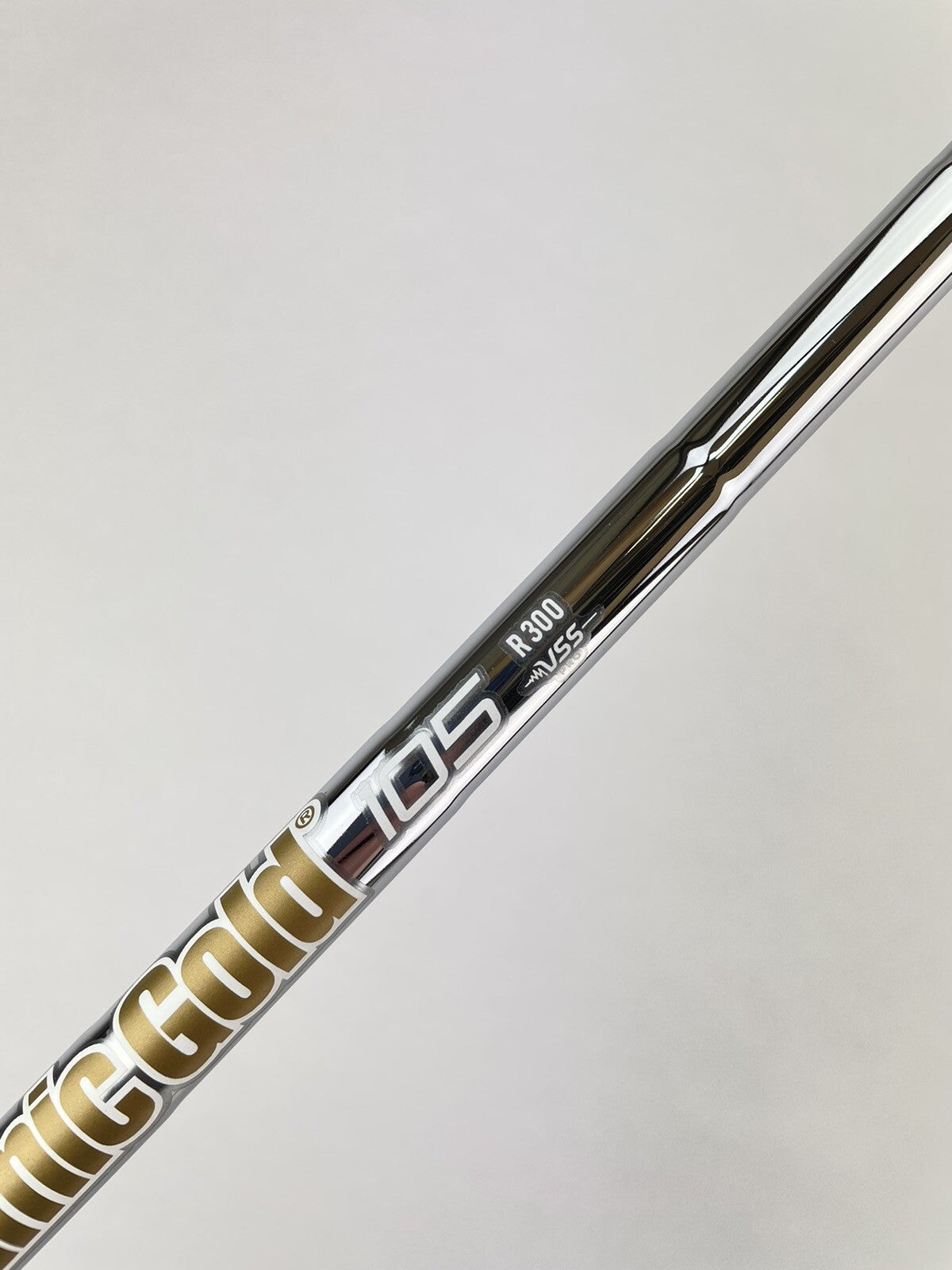 Dynamic Gold 105 Iron Shaft Vss Pro Regular Flex Steel 35.25” /0.355 /203584