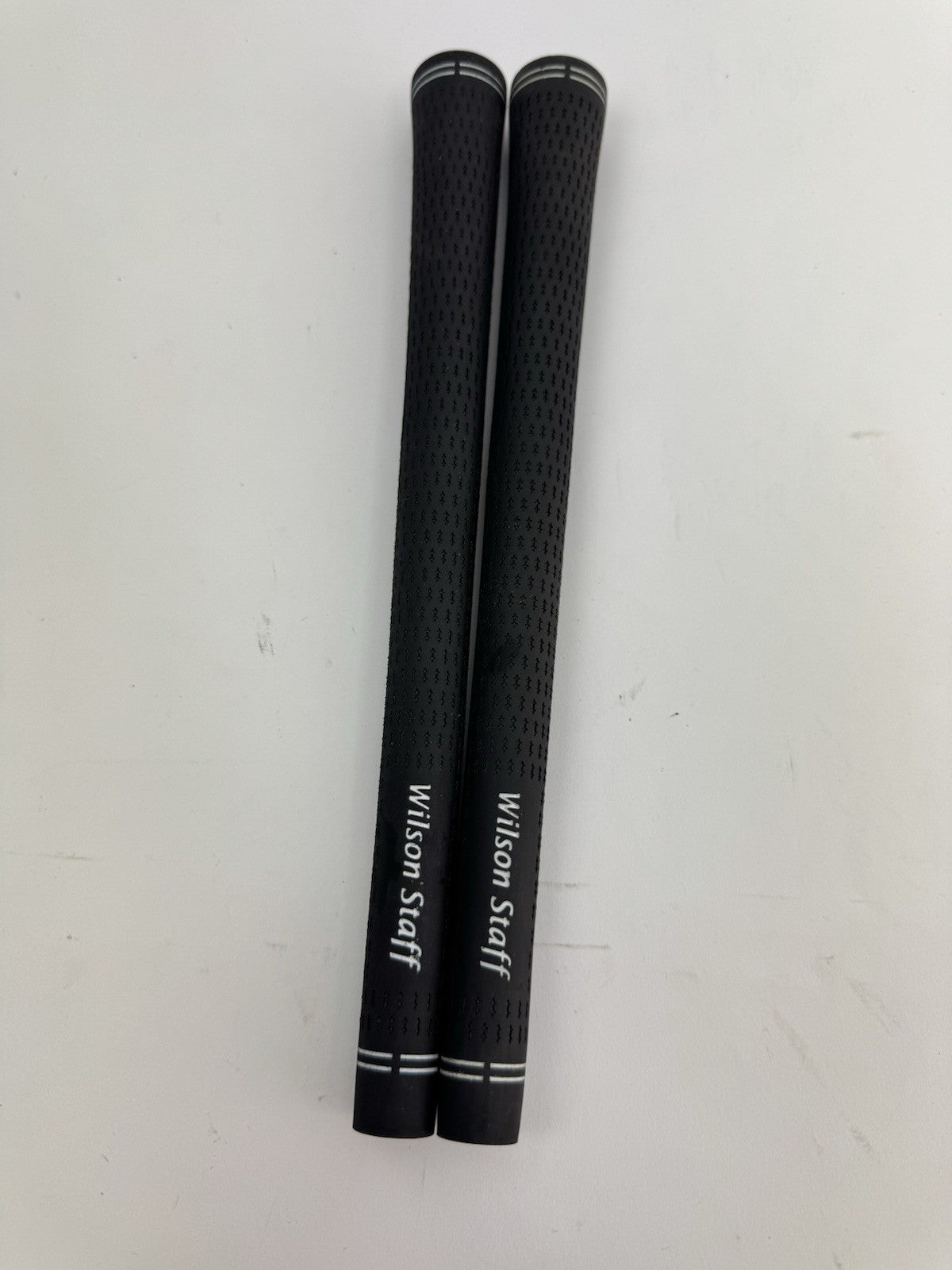 Wilson Staff Golf Grips (2) Mens Standard /Black /Pulled /253300